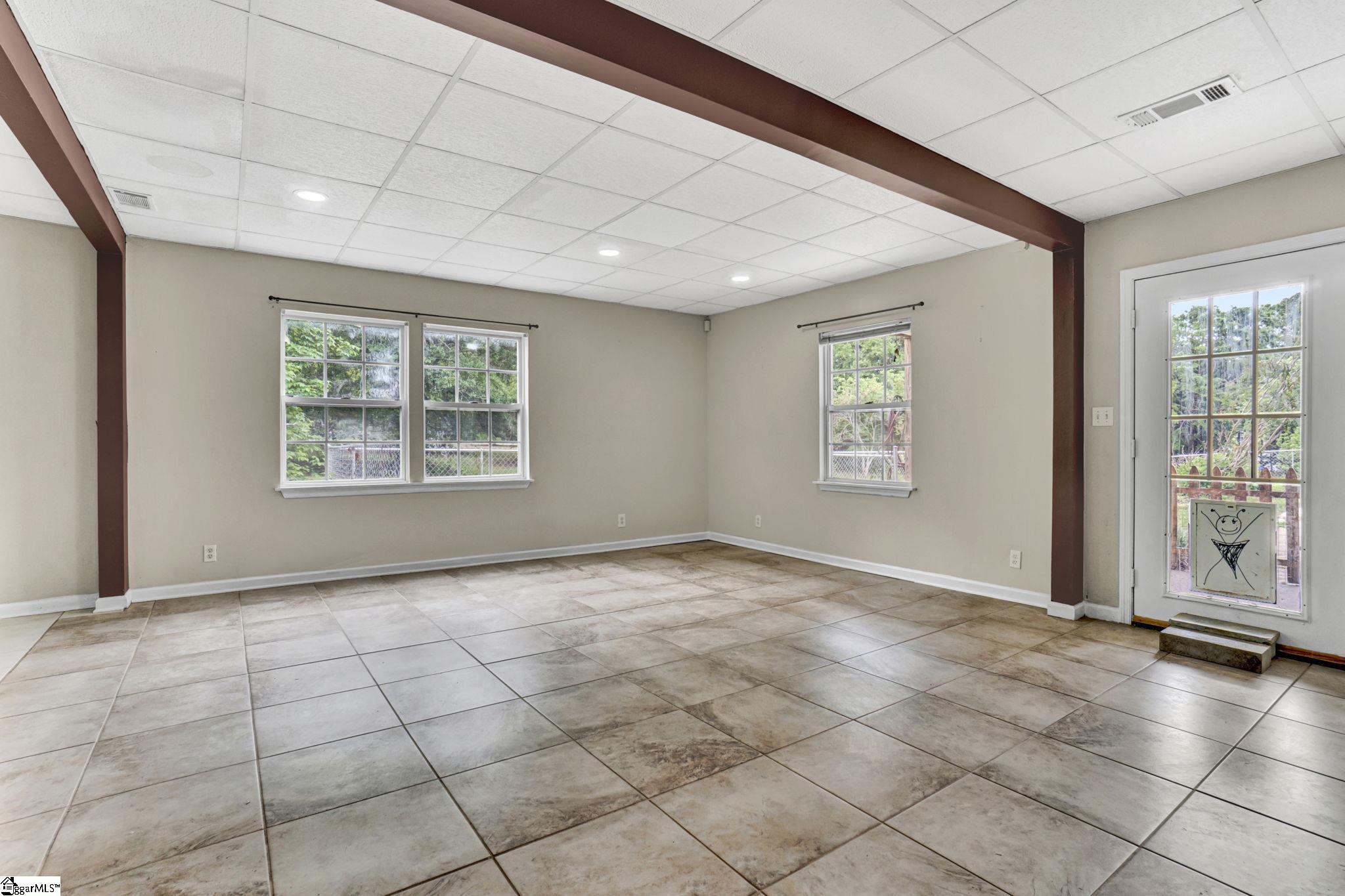 694 Brookwood, Laurens, South Carolina image 14