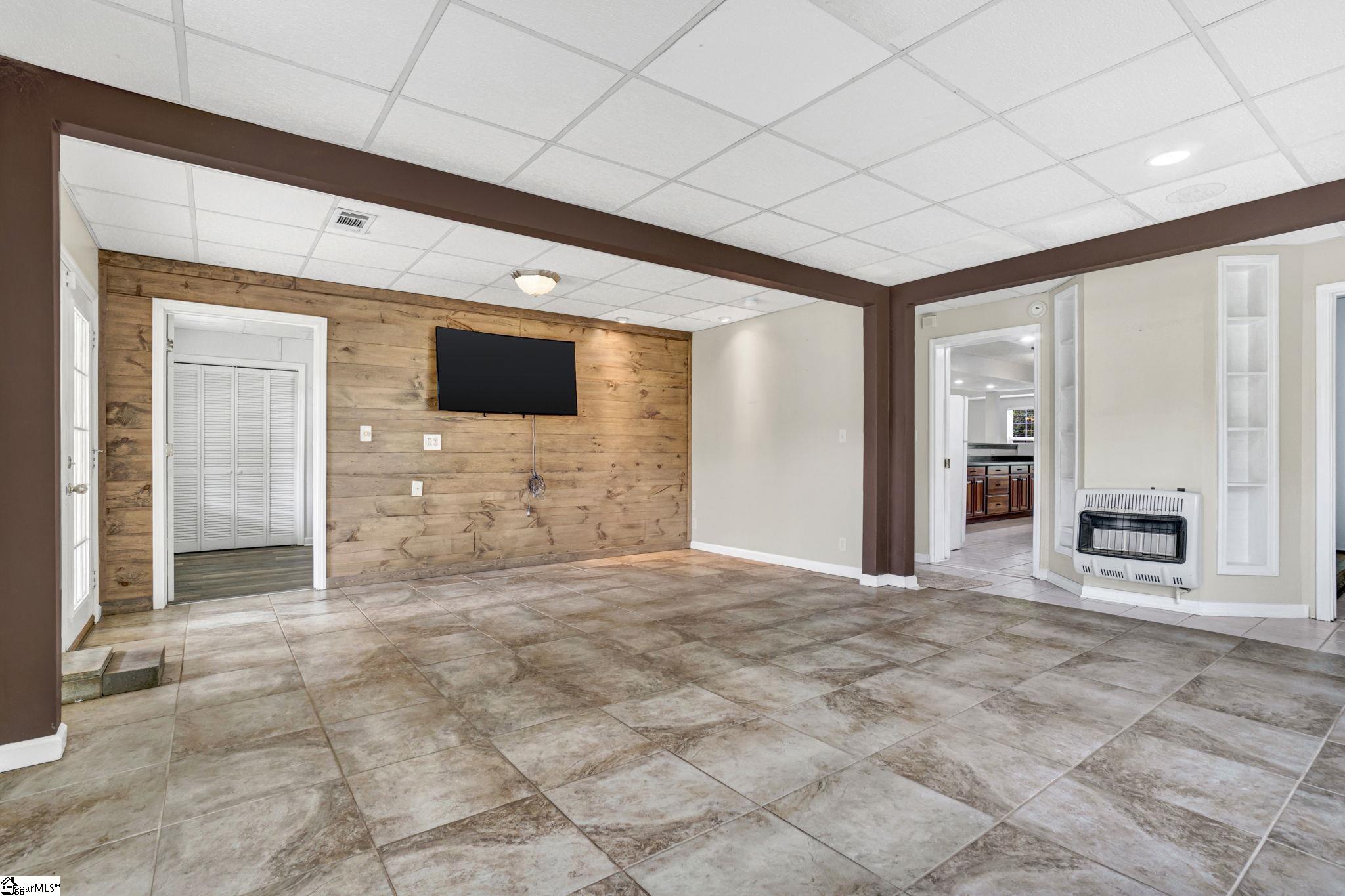 694 Brookwood, Laurens, South Carolina image 15