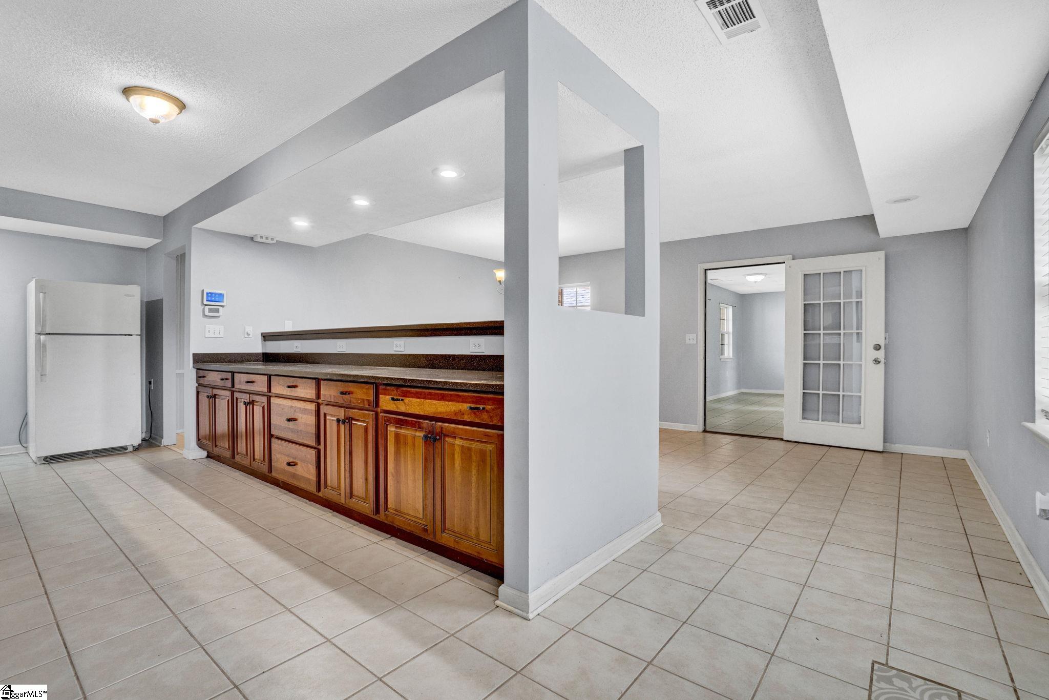 694 Brookwood, Laurens, South Carolina image 6