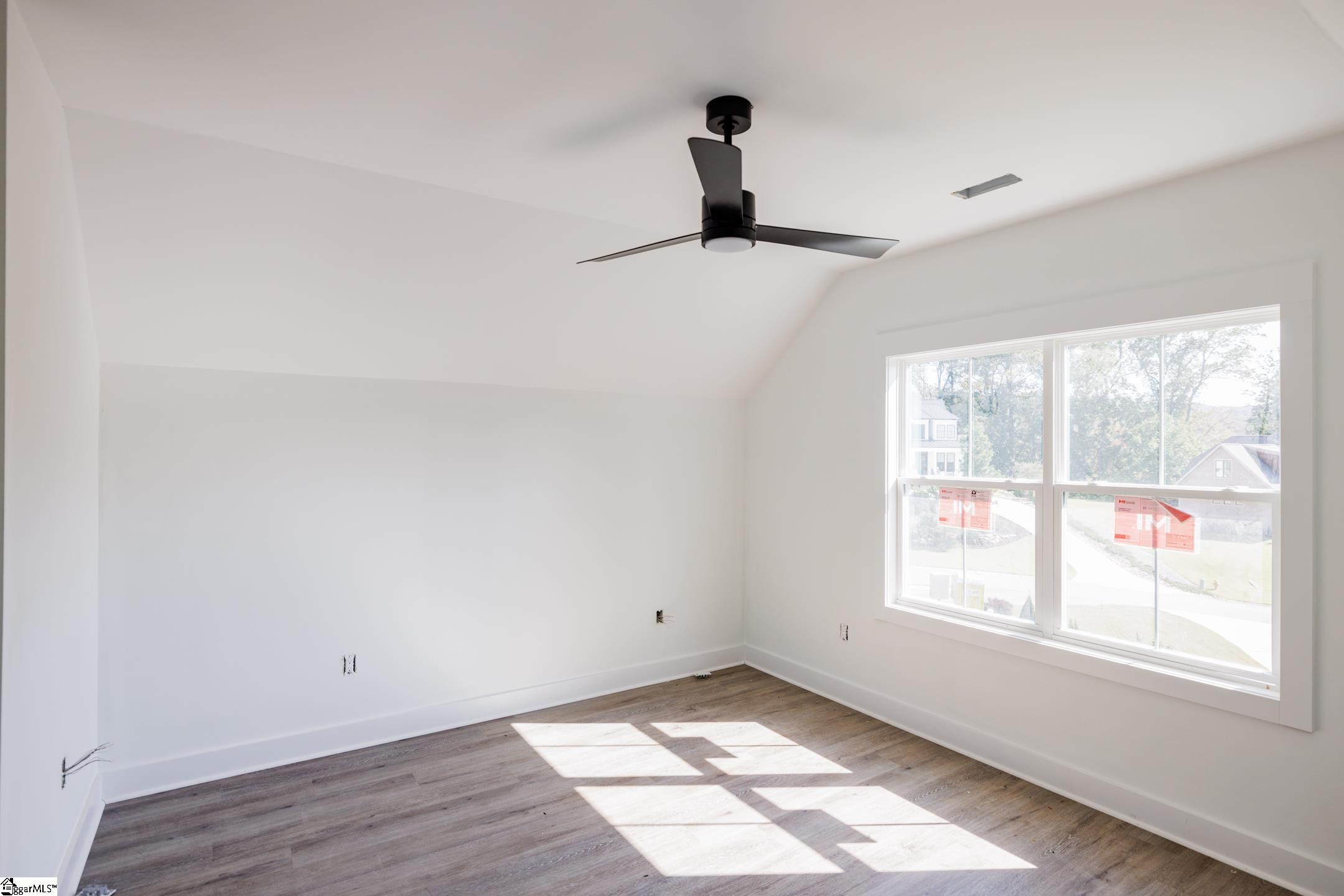 MLS #1556833 image #19