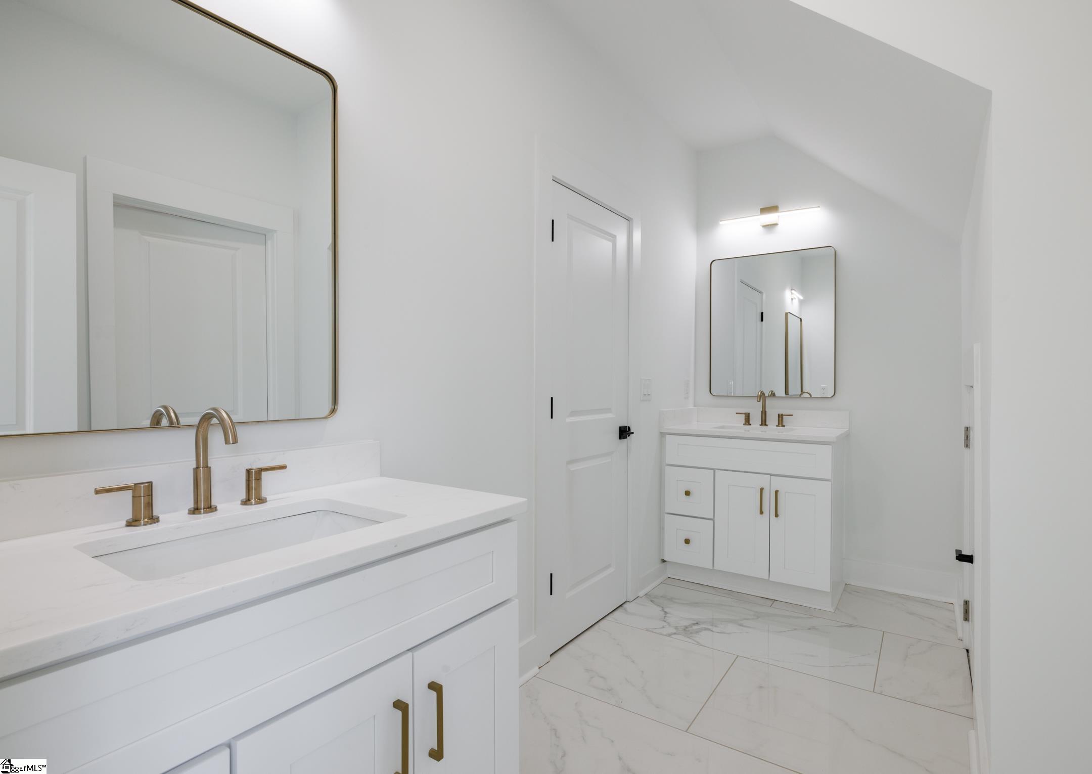 MLS #1556833 image #33