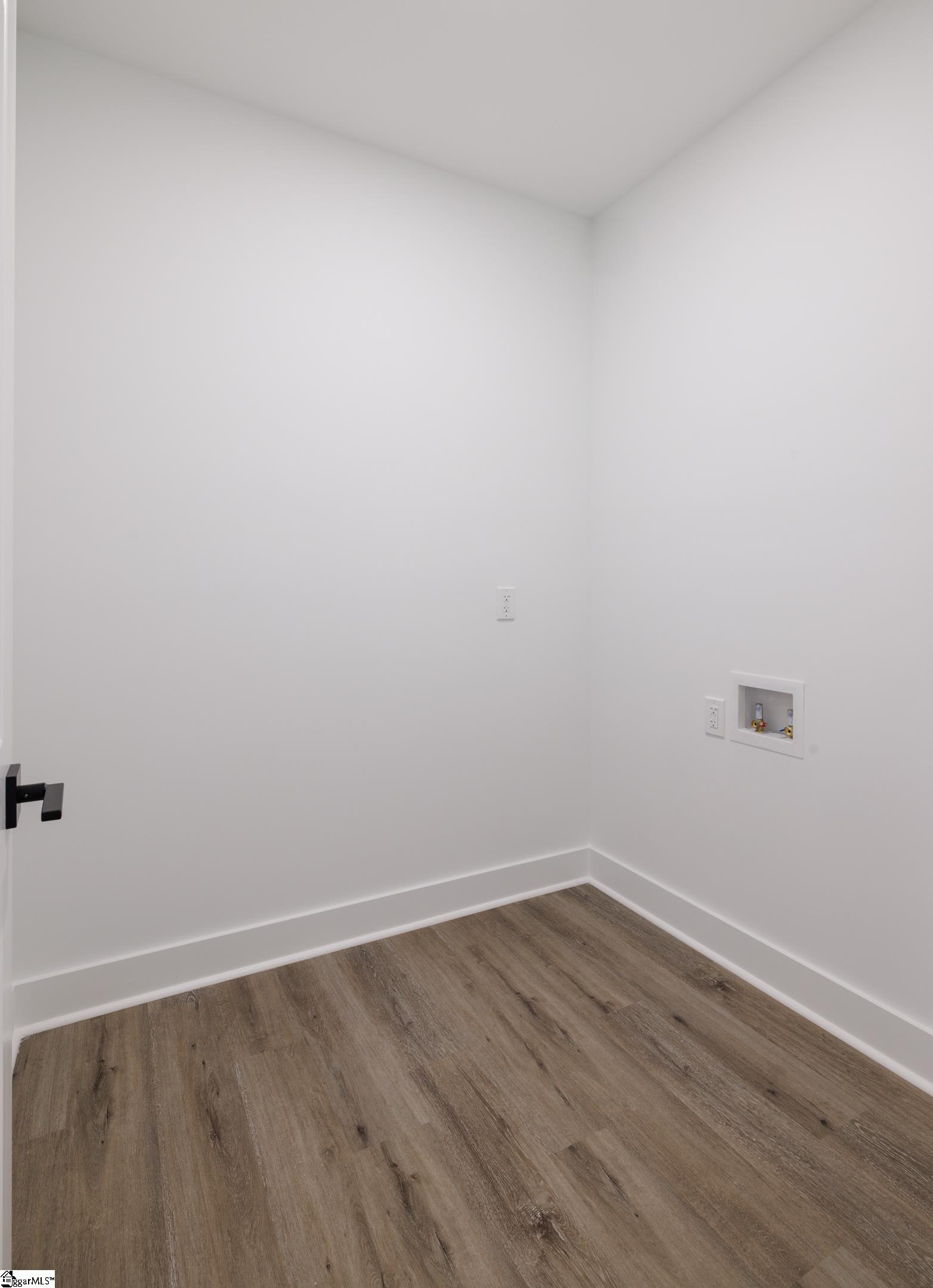 MLS #1556833 image #38