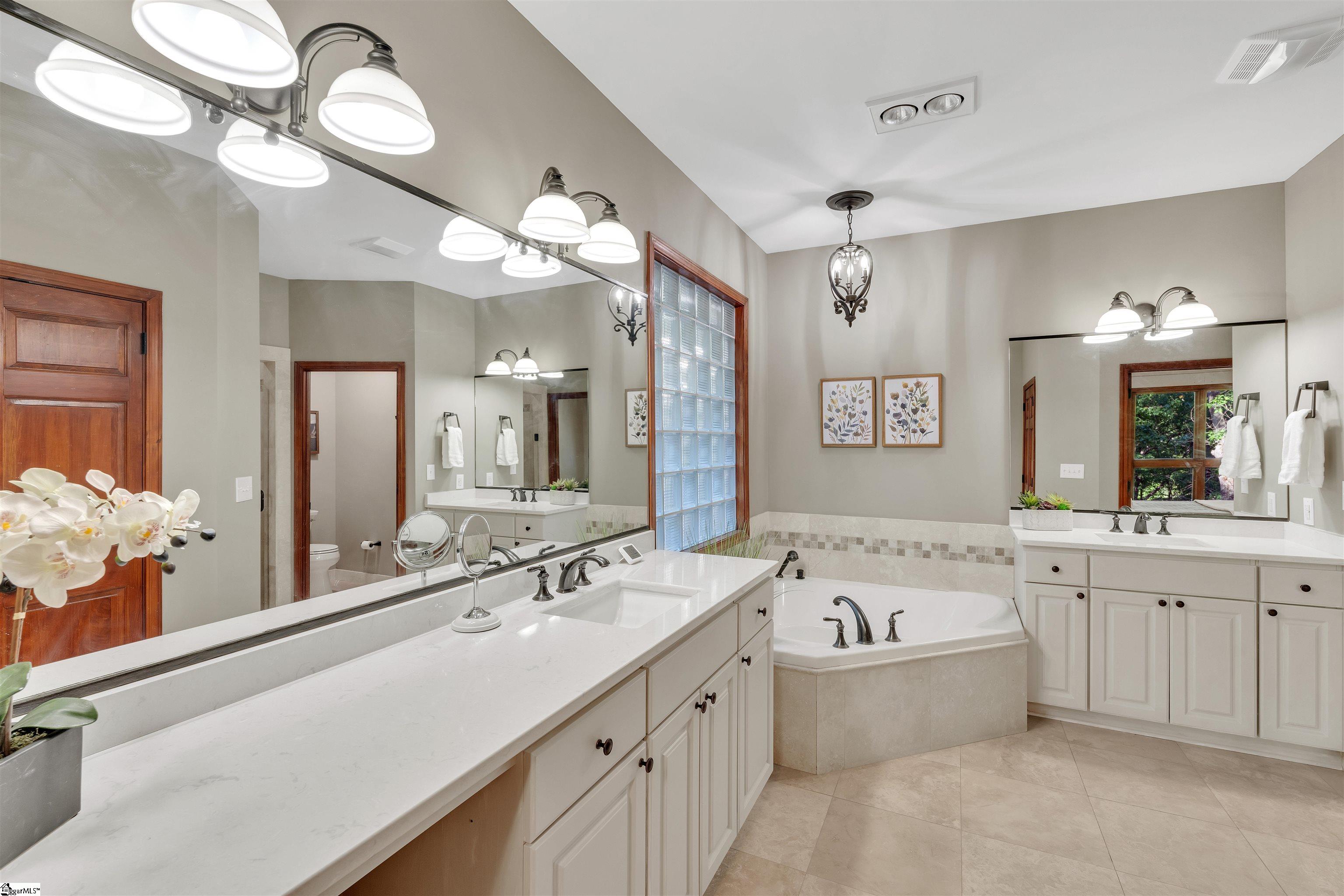 101 Glen Hollow, Travelers Rest, South Carolina image 17