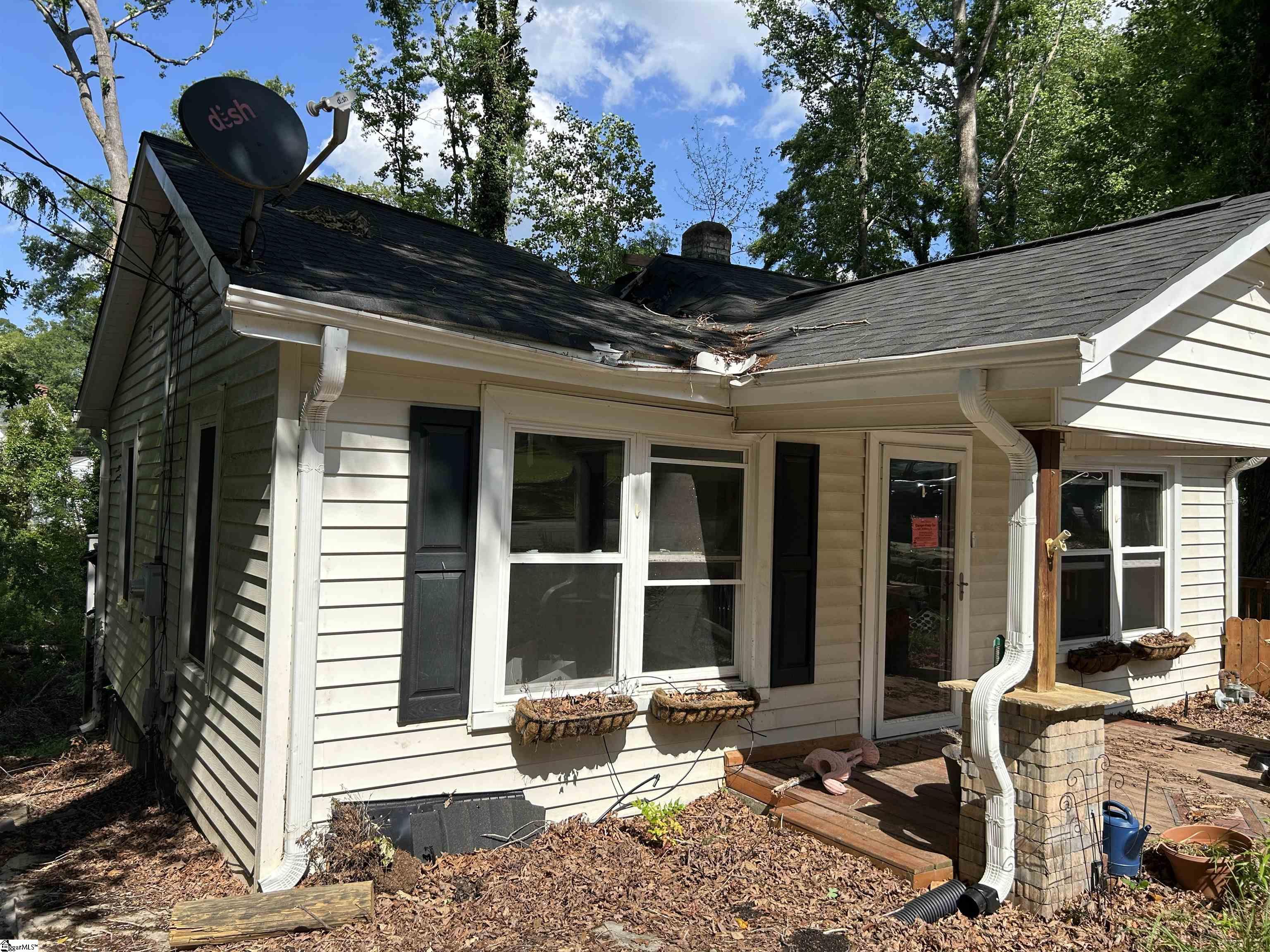 428 Academy, Laurens, South Carolina image 3