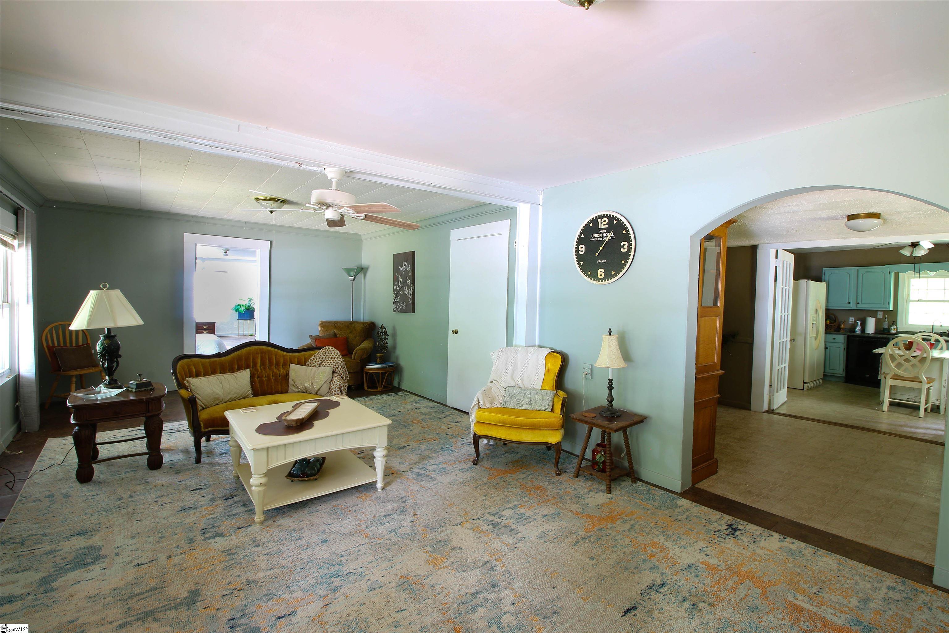 130 S King, Seneca, South Carolina image 3