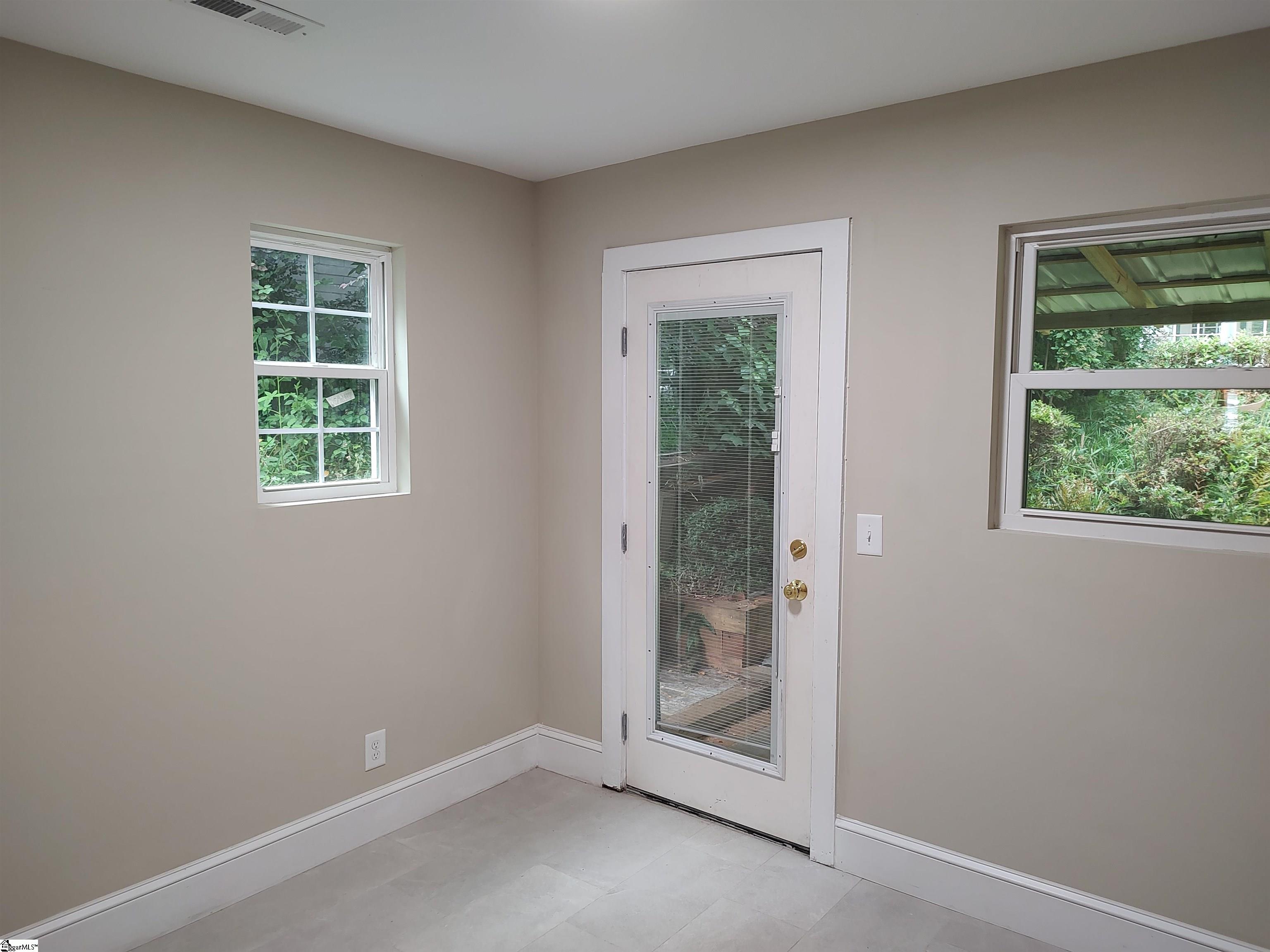 14 Dixie, Greenville, South Carolina image 17