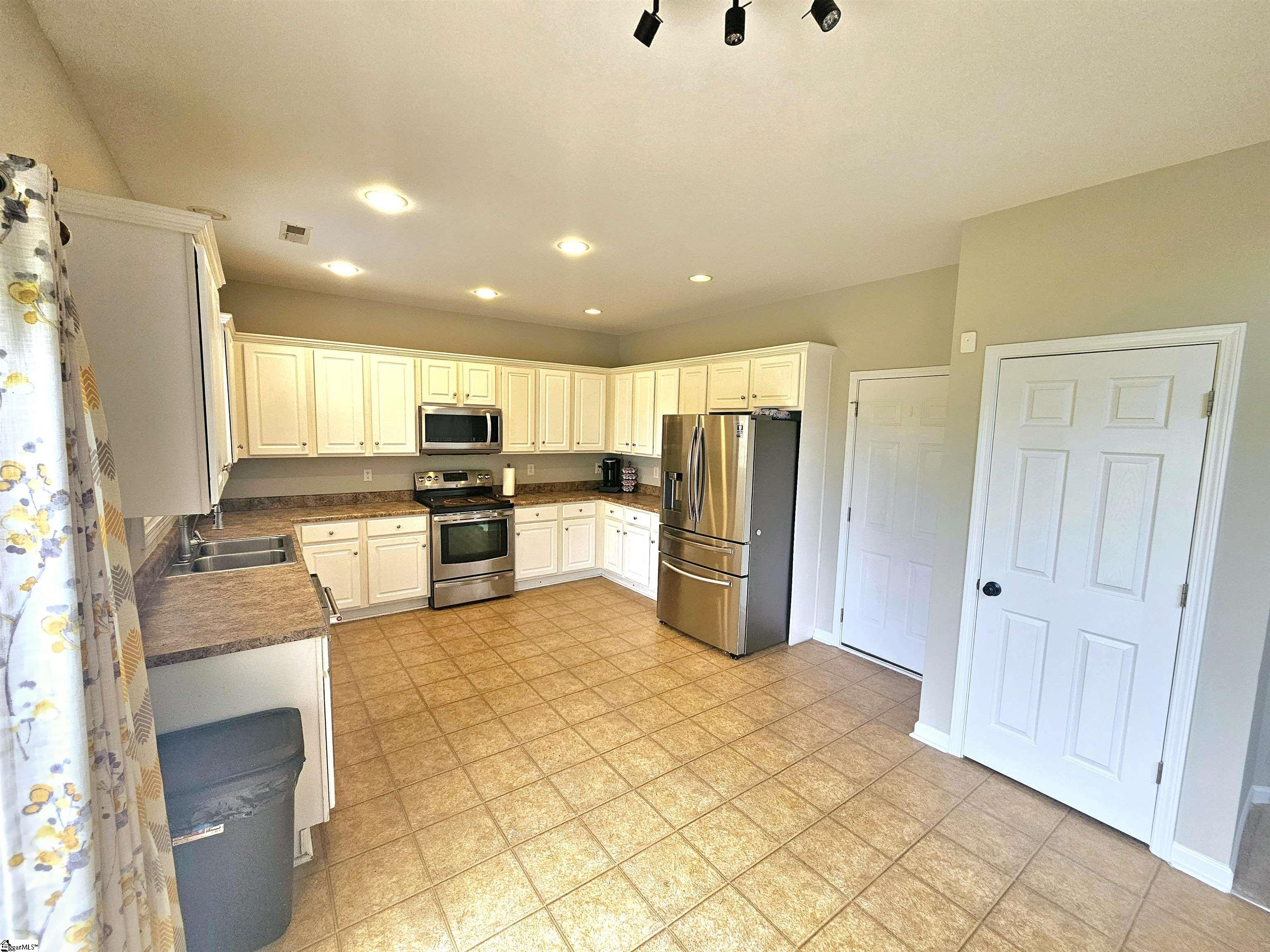 41 Hurshfield, Taylors, South Carolina image 22