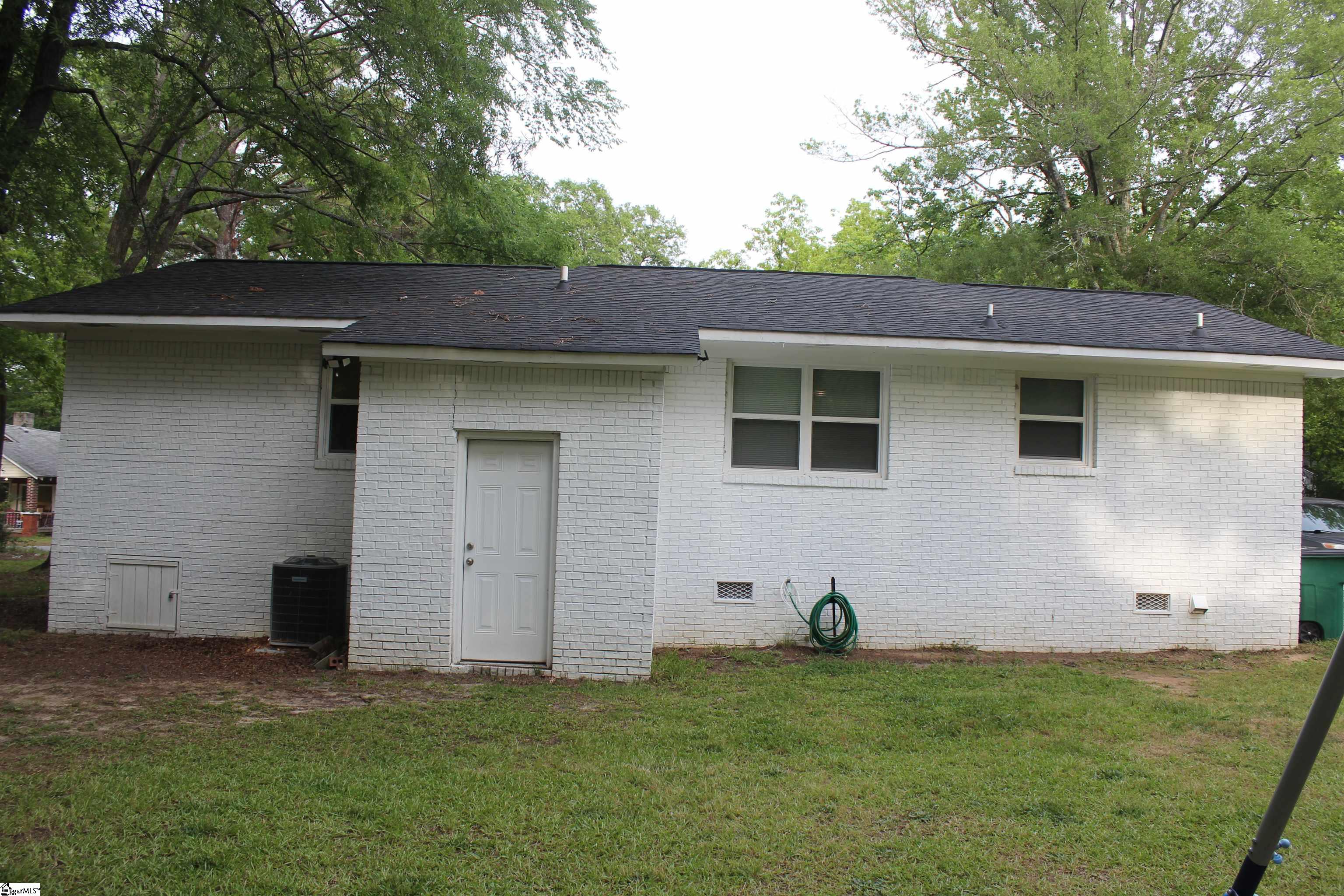 305 N Owens, Clinton, South Carolina image 16
