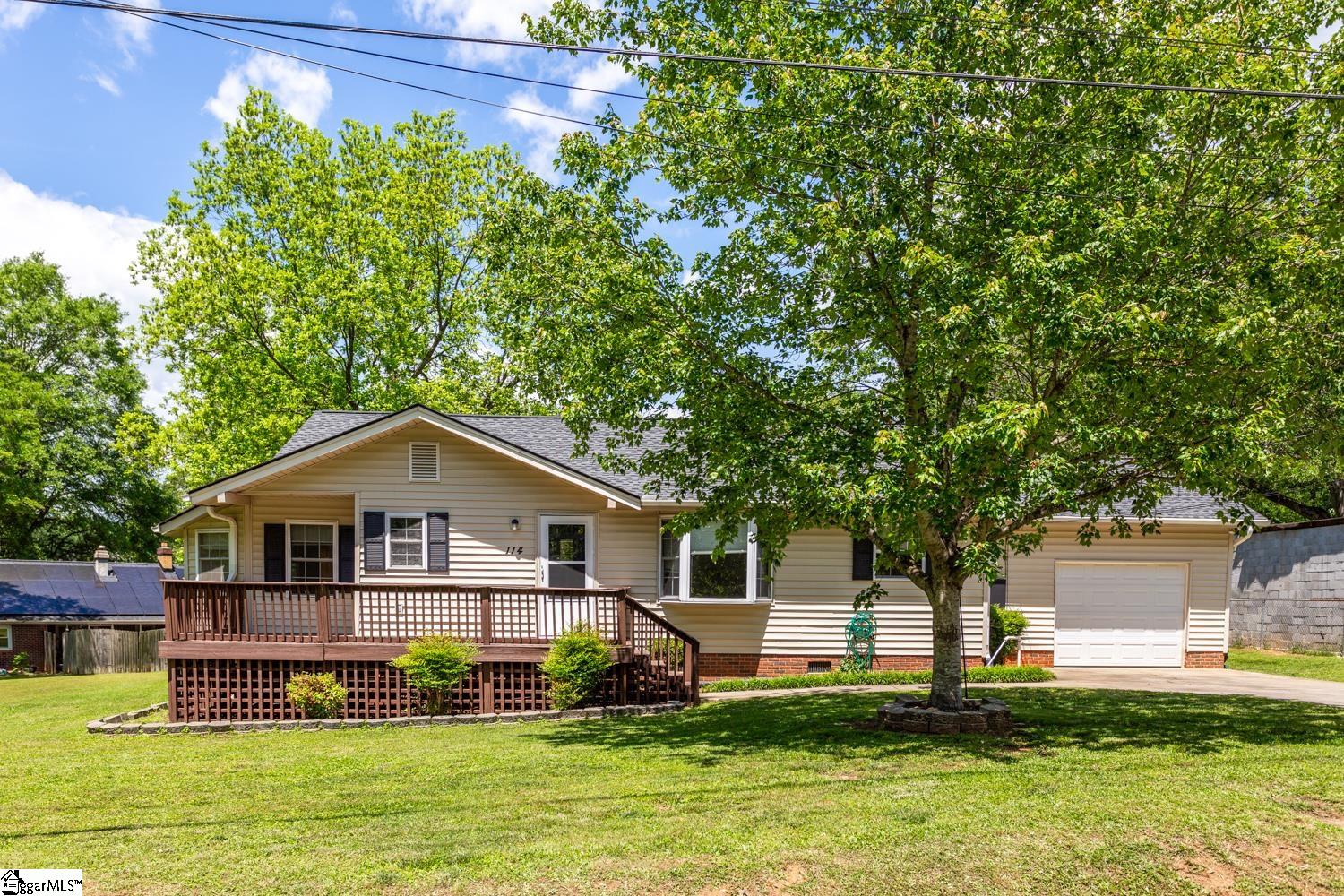 114 Augusta, Easley, South Carolina image 1