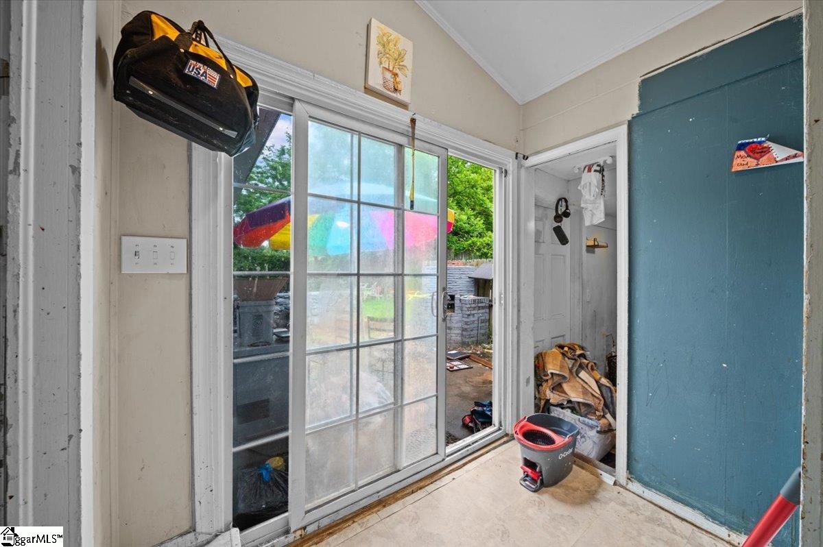 114 Stratford, Greenville, South Carolina image 16
