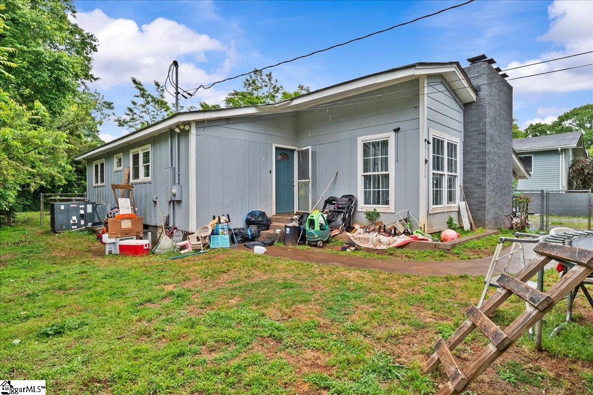 114 Stratford, Greenville, South Carolina image 3