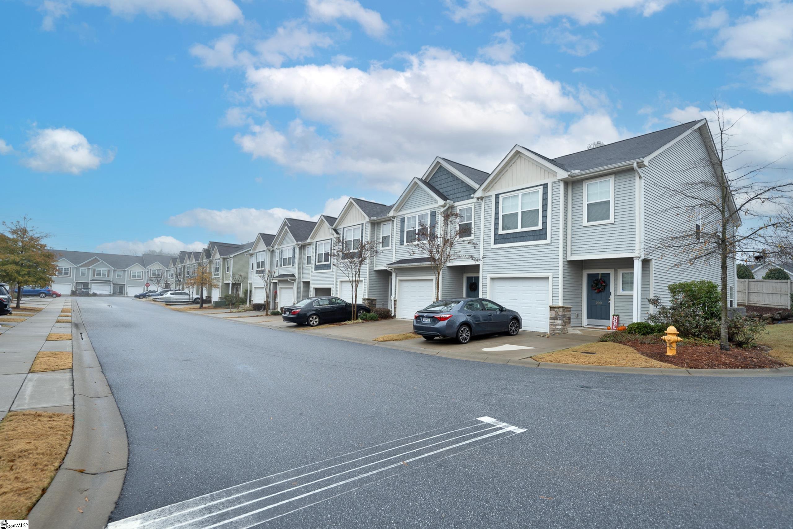 202 Button Willow, Taylors, South Carolina image 3