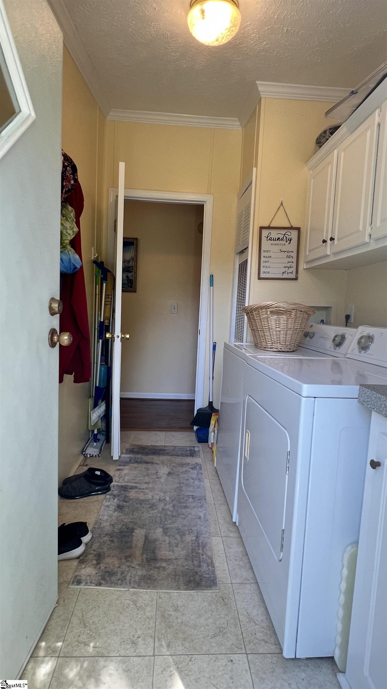 217 Suburban, Greenwood, South Carolina image 11
