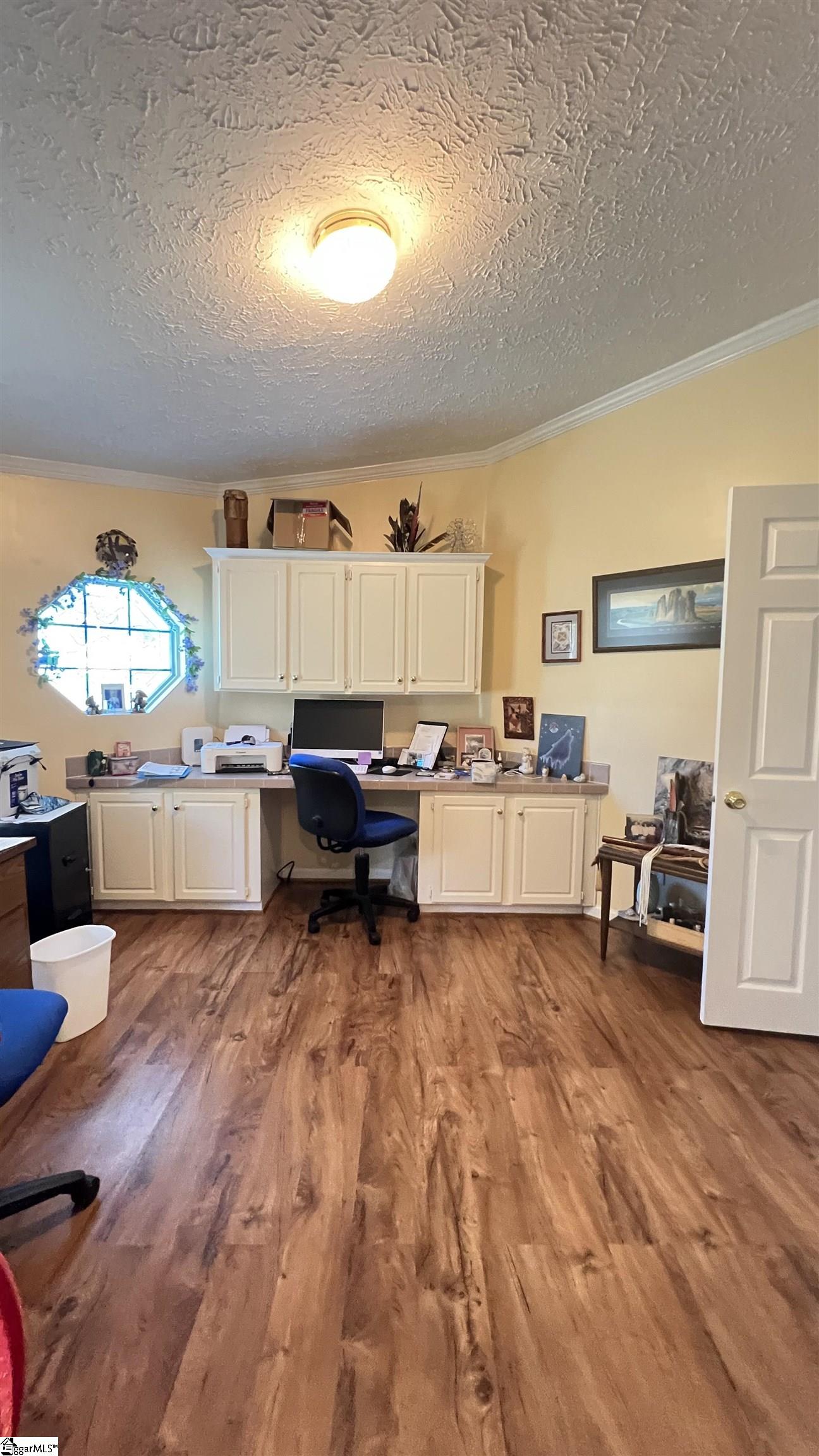 217 Suburban, Greenwood, South Carolina image 14