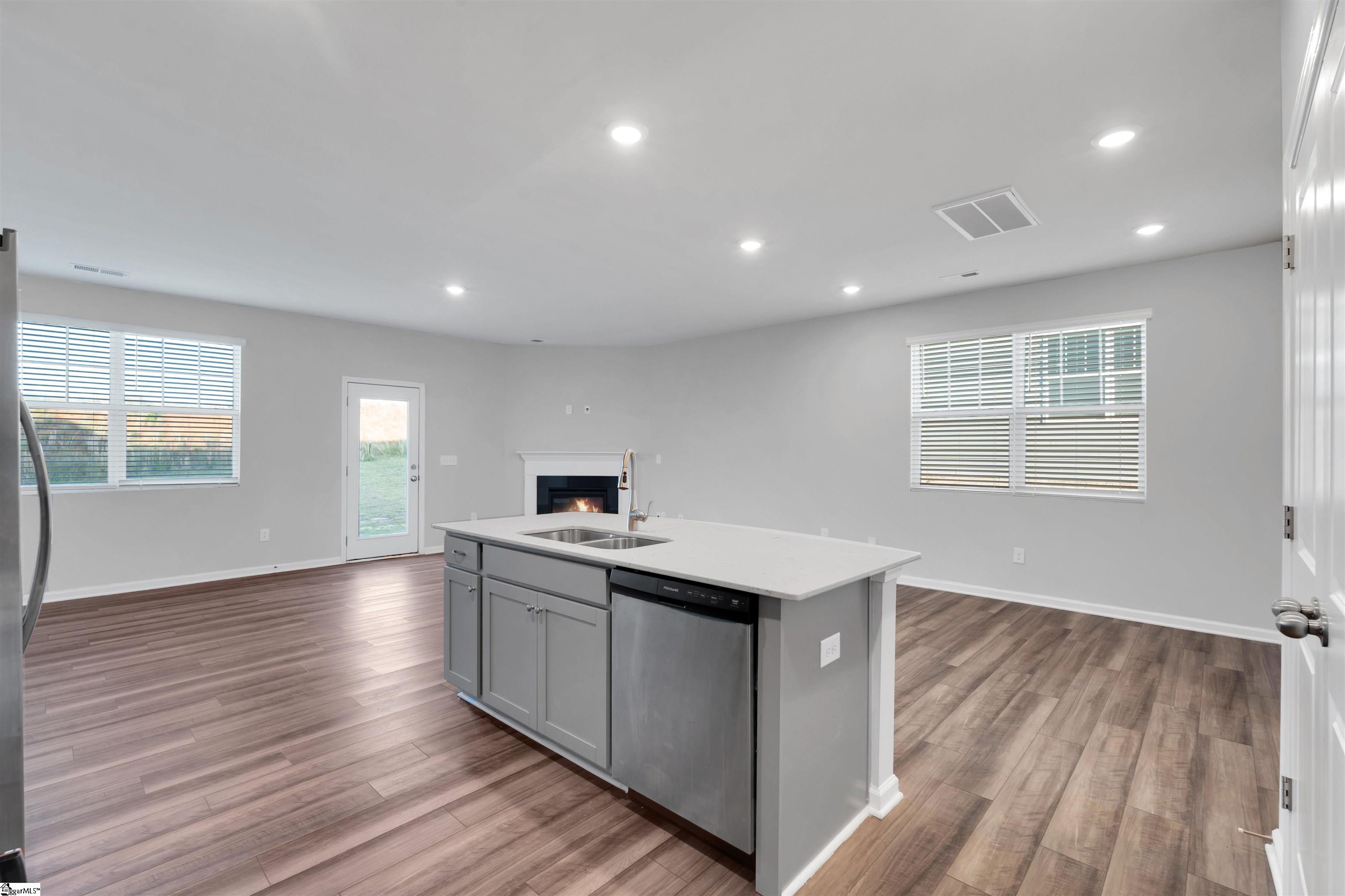 312 E Compass, Easley, South Carolina image 9