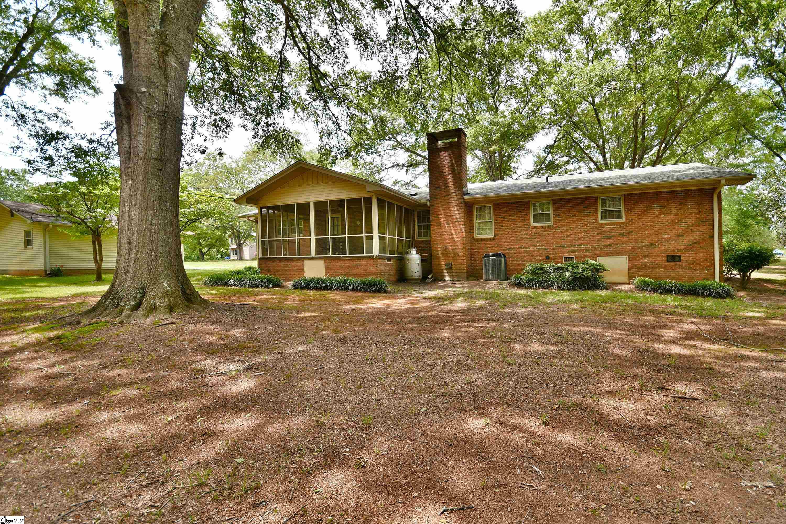 151 Aaron, Six Mile, South Carolina image 15