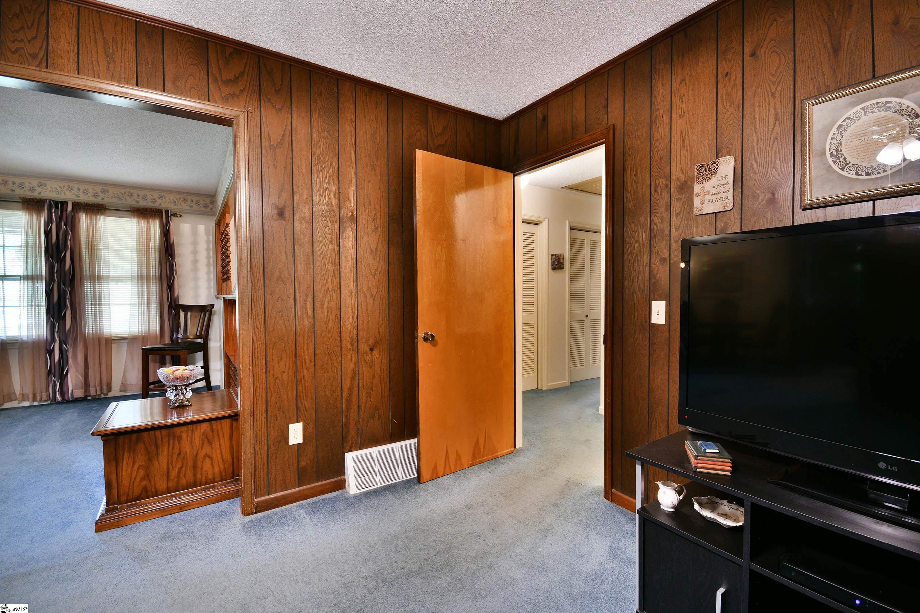 151 Aaron, Six Mile, South Carolina image 29