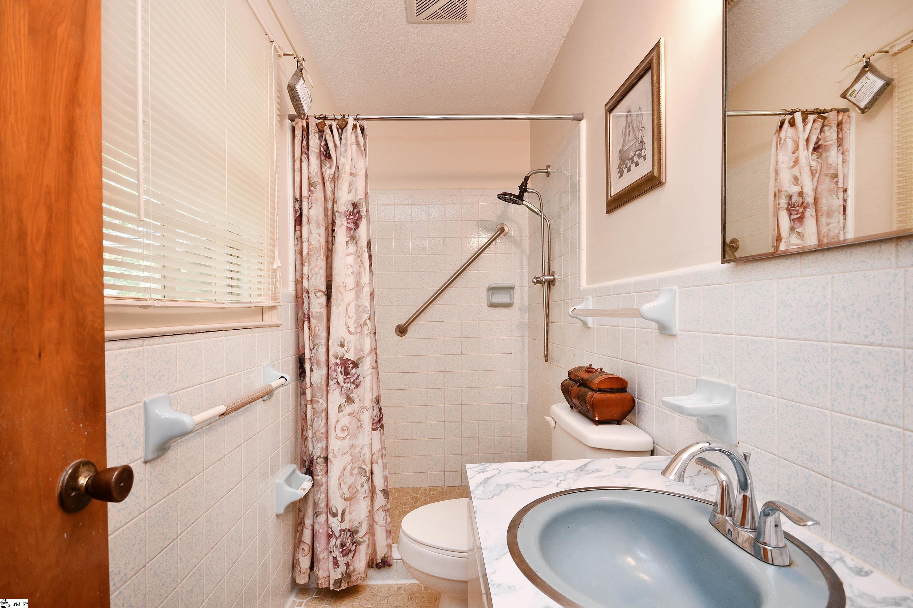151 Aaron, Six Mile, South Carolina image 38