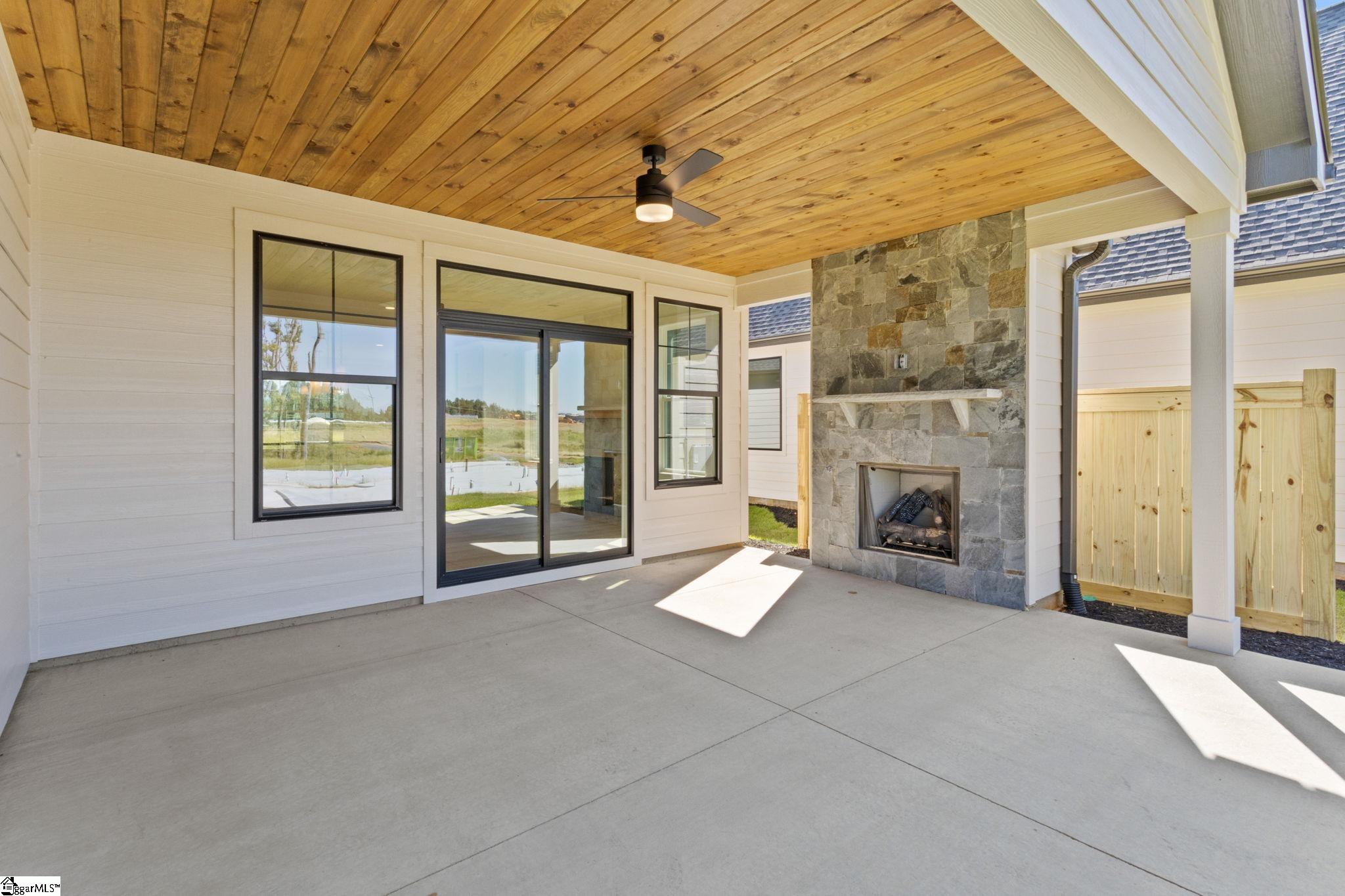 MLS #1557432 image #19