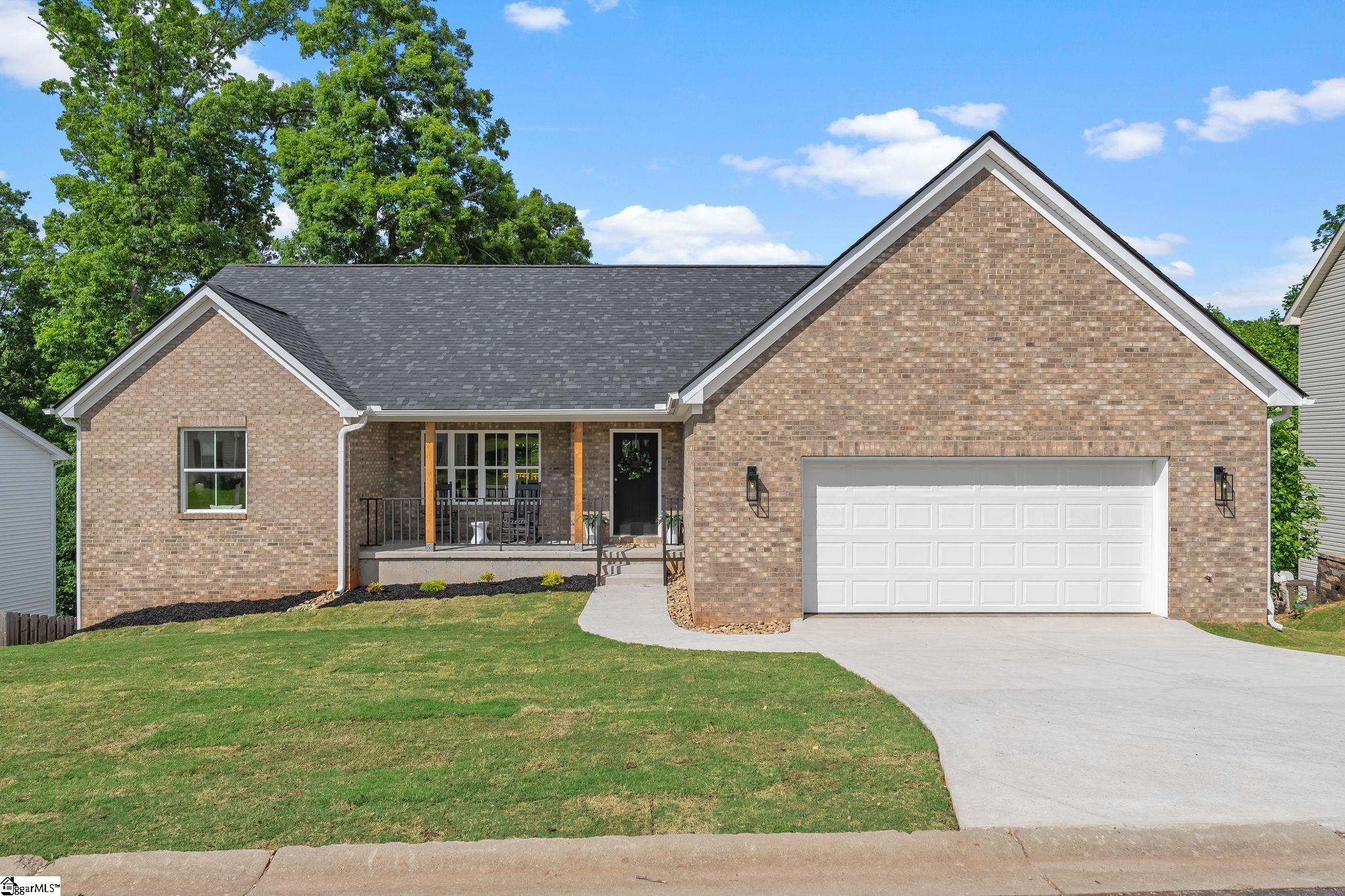 731 Waterbrook, Greer, South Carolina image 1