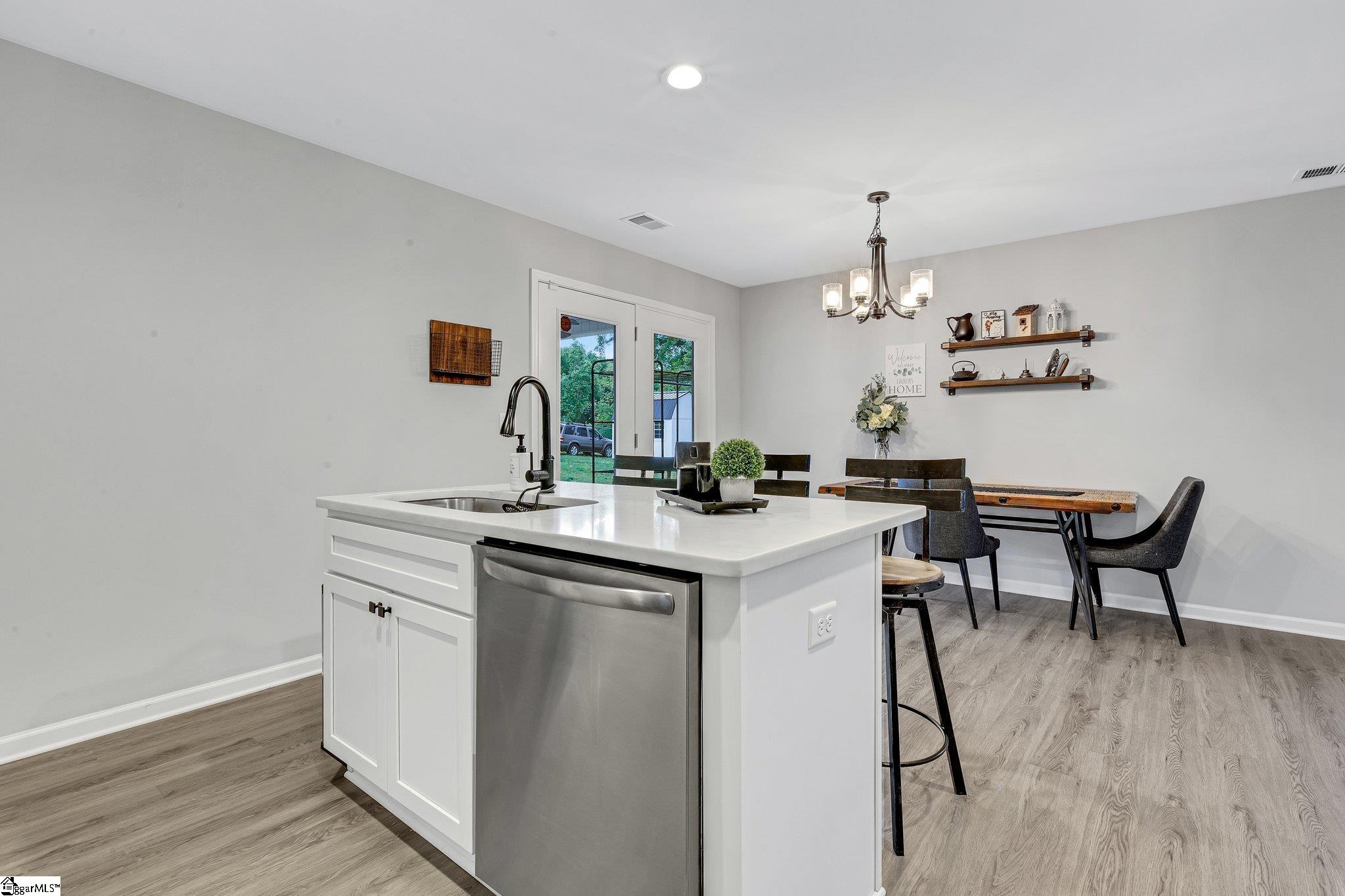 714 Chestnut, Laurens, South Carolina image 16