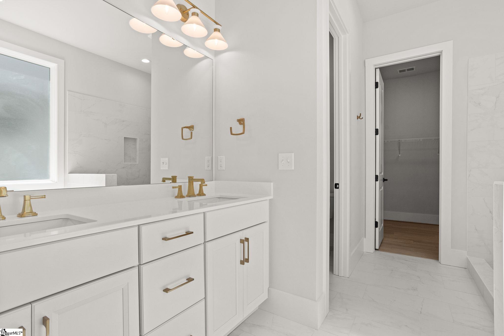 MLS #1557488 image #13