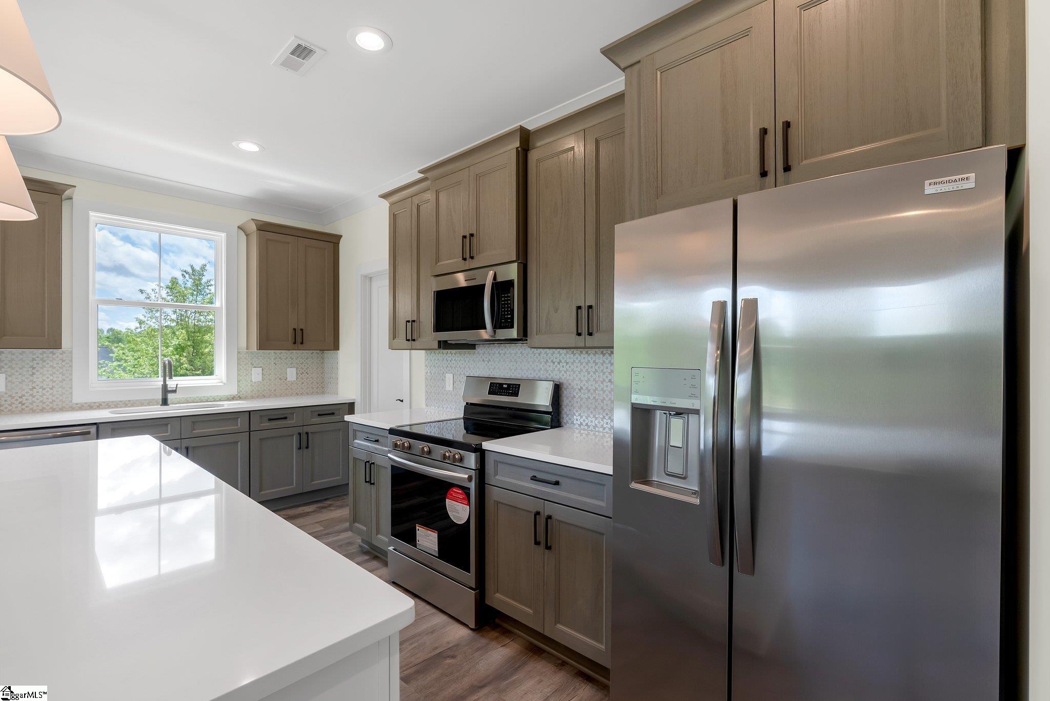 15 Burns, Travelers Rest, South Carolina image 10