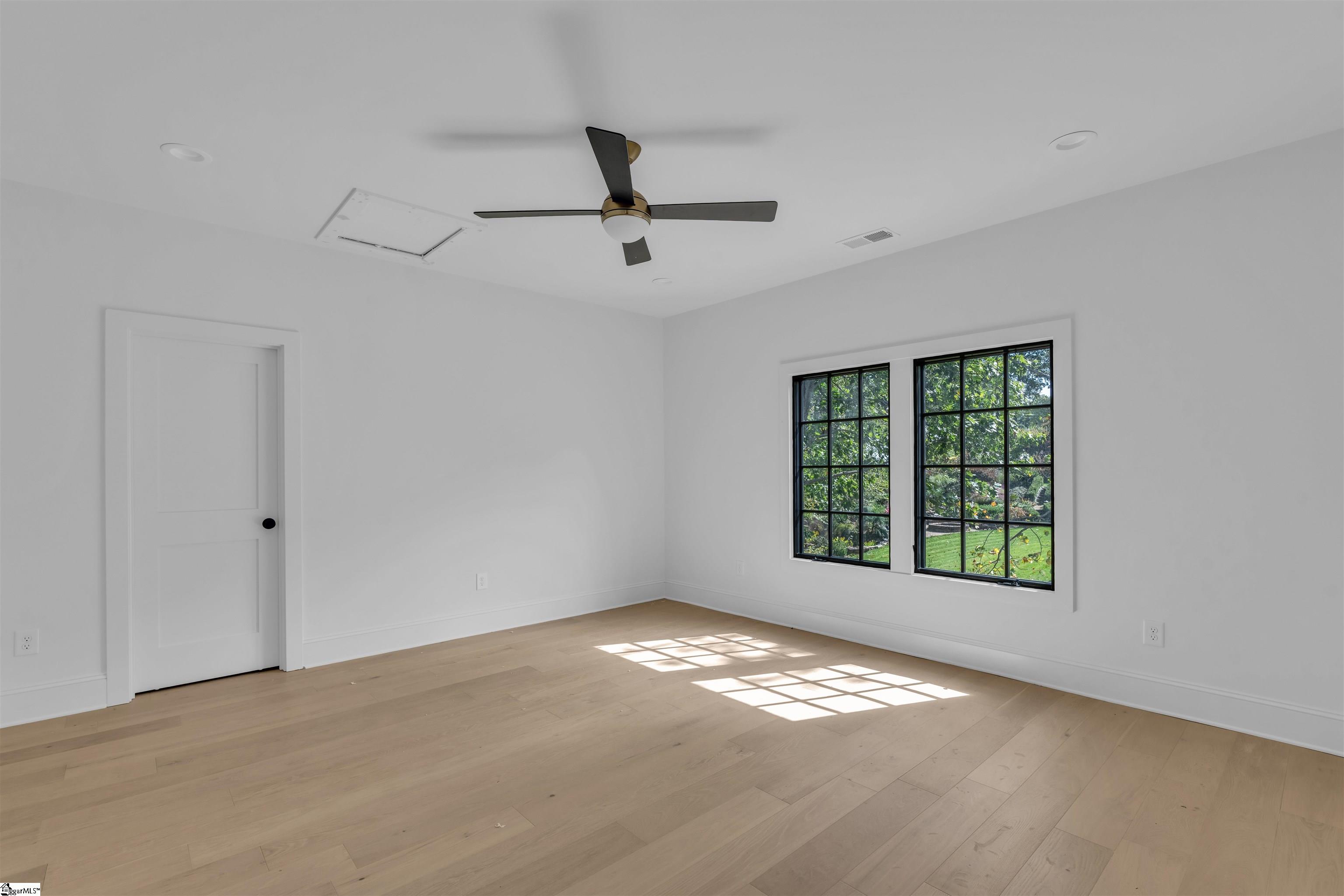 MLS #1557532 image #13