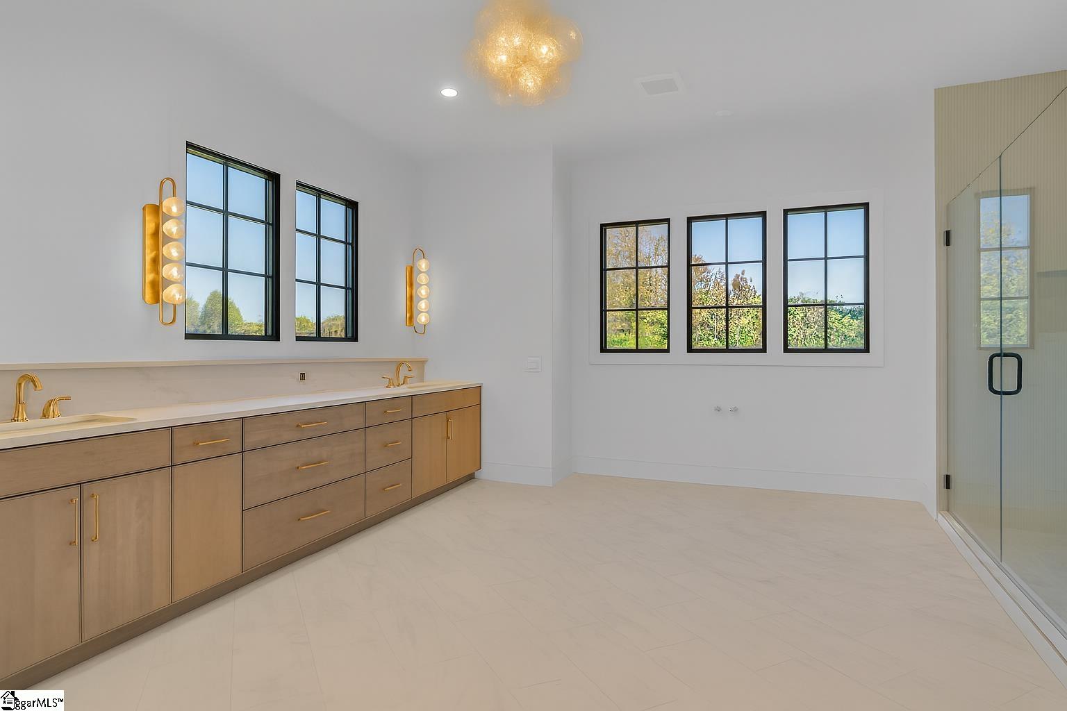 MLS #1557532 image #14