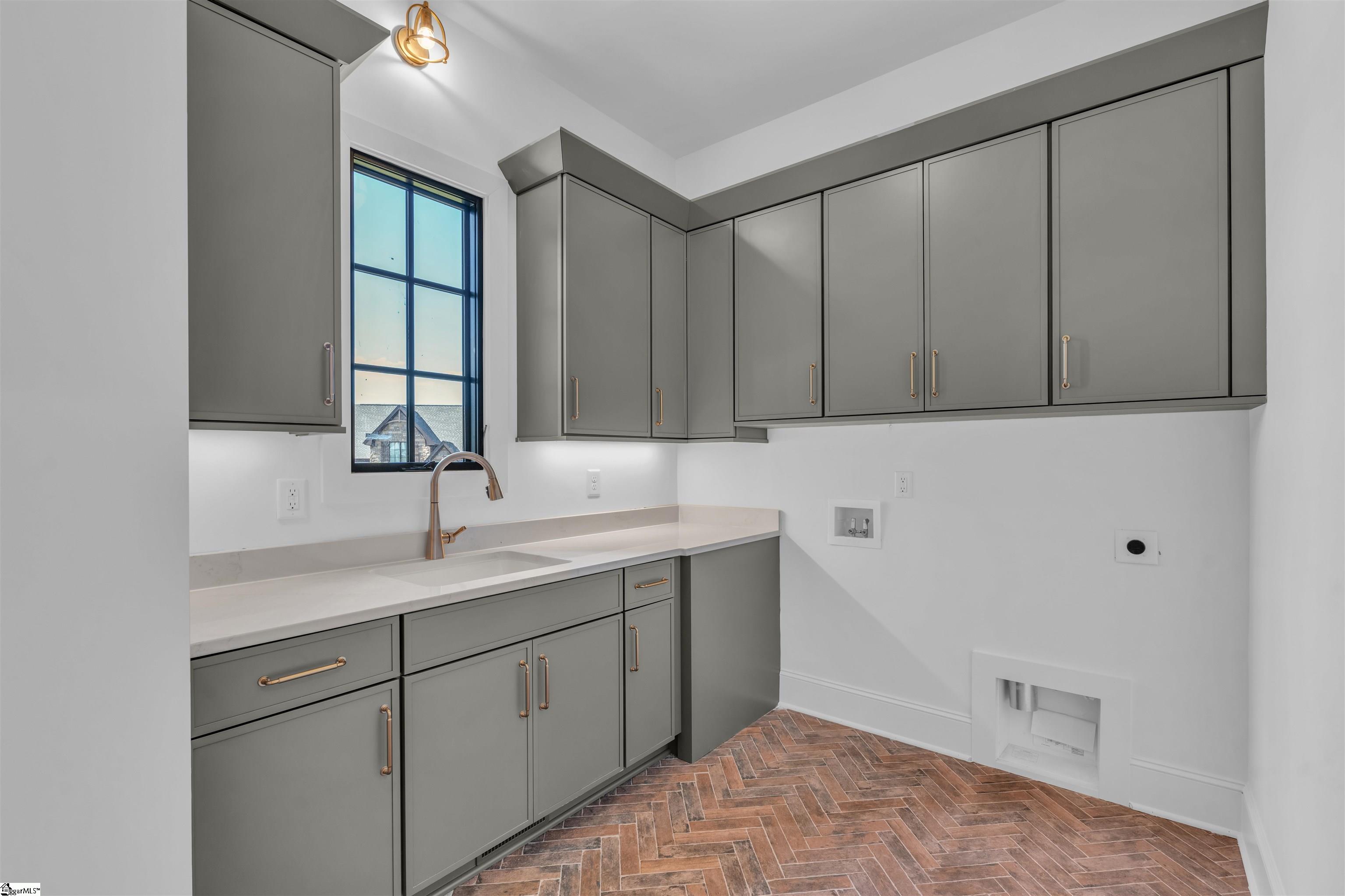 MLS #1557532 image #24