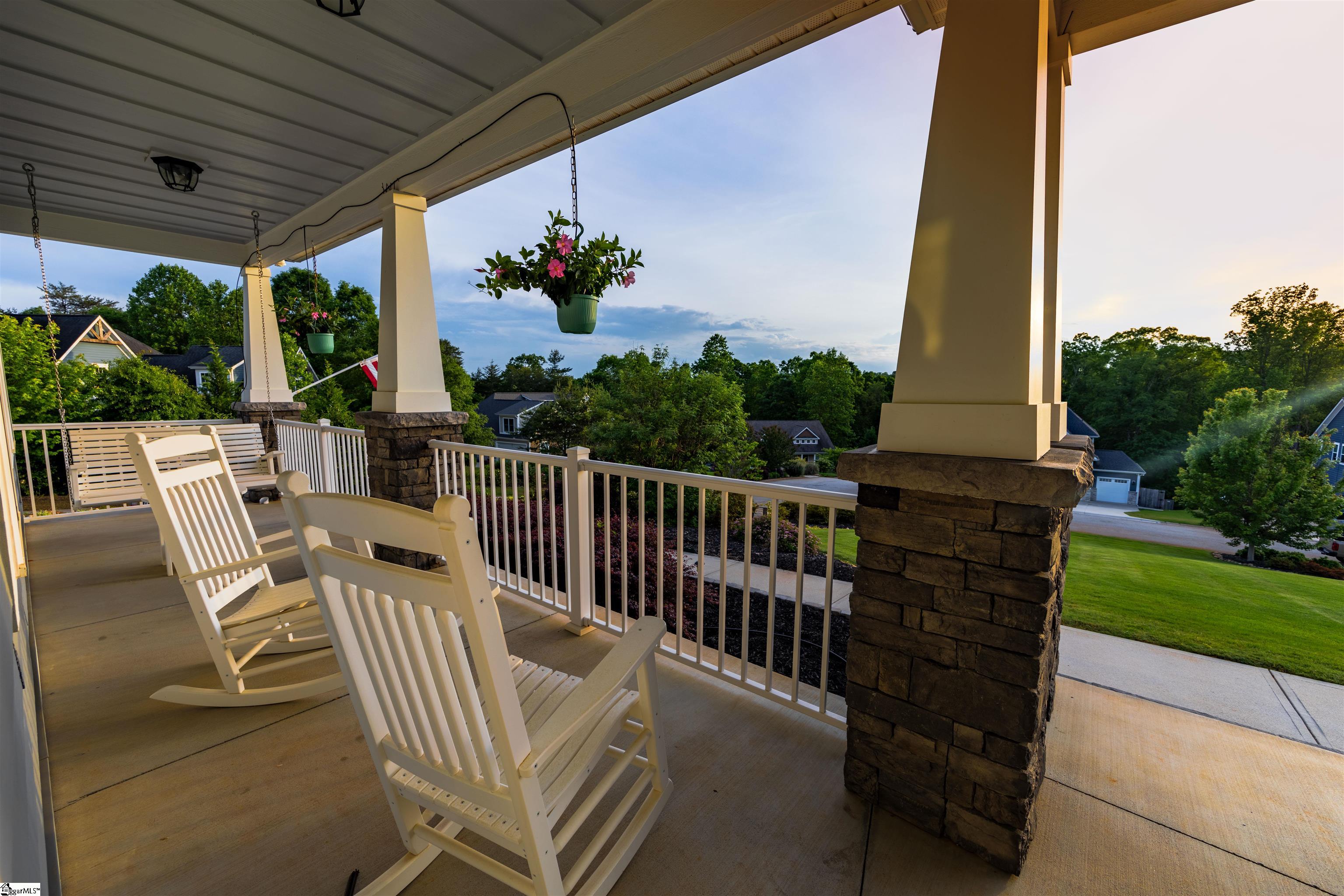 59 Setting Sun, Travelers Rest, South Carolina image 4
