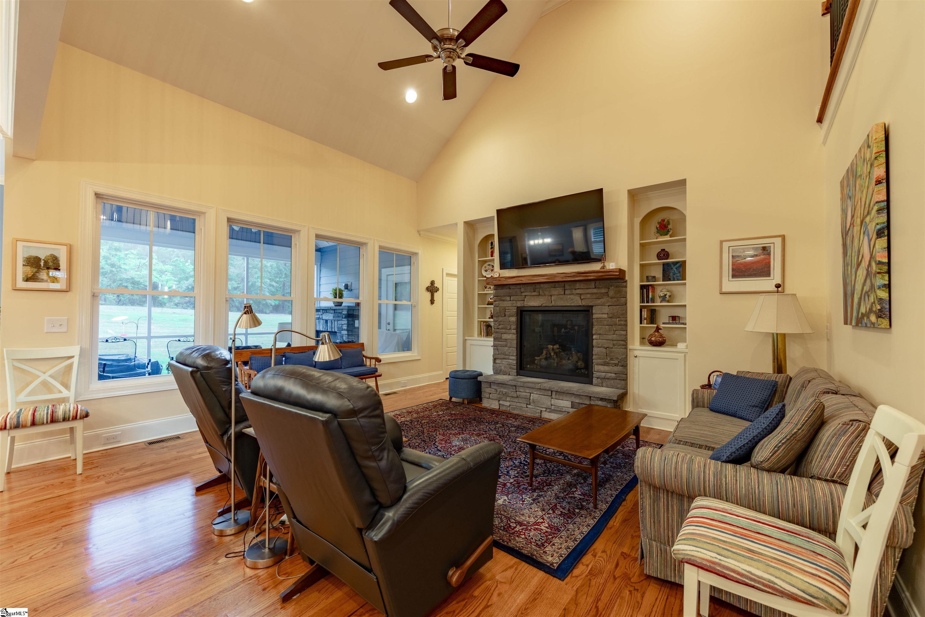 59 Setting Sun, Travelers Rest, South Carolina image 9