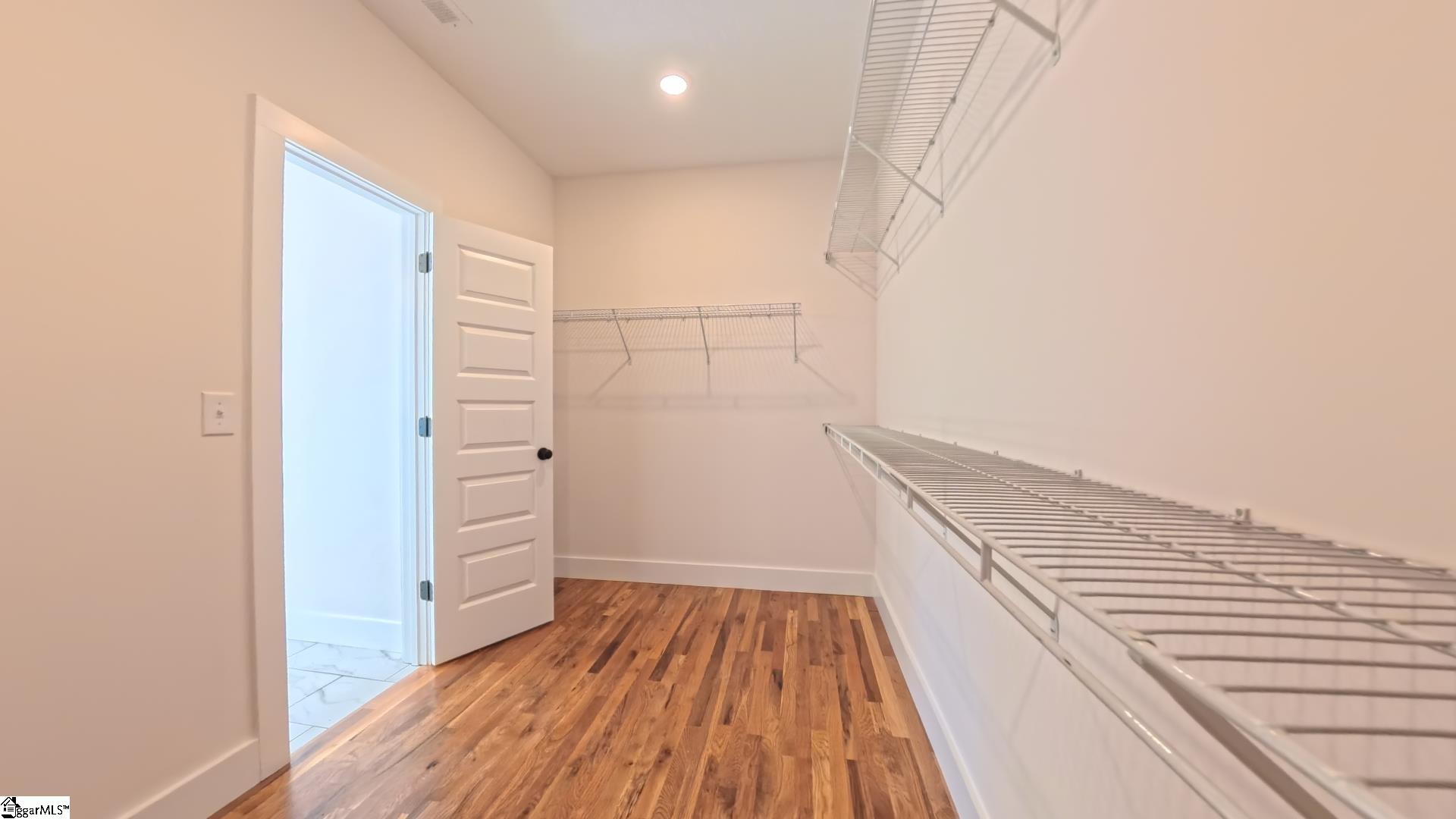 MLS #1557538 image #14