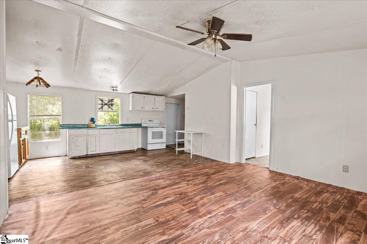 431 Highway 101, Gray Court, South Carolina image 3