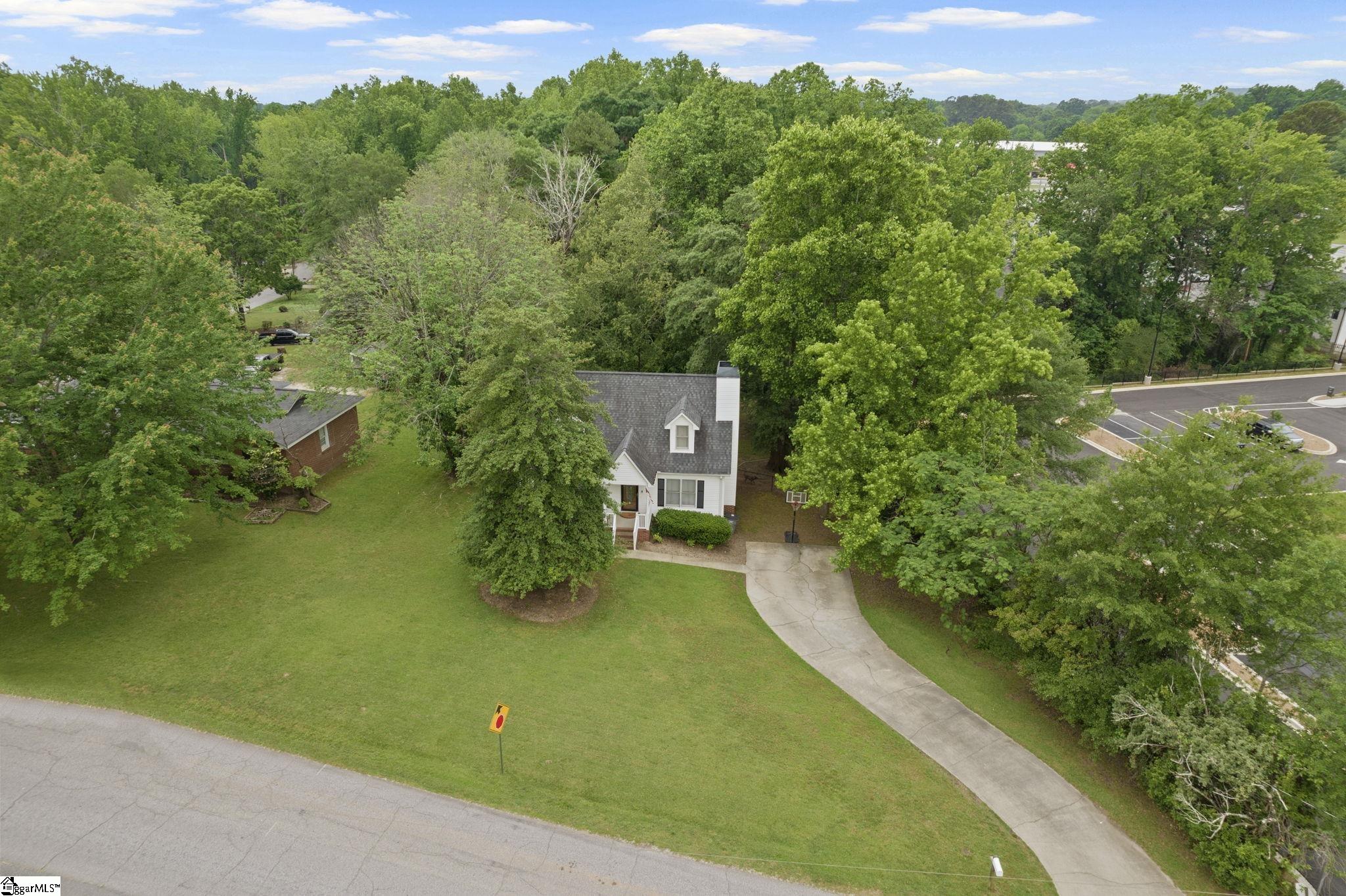2 Elizabeth, Greenville, South Carolina image 28