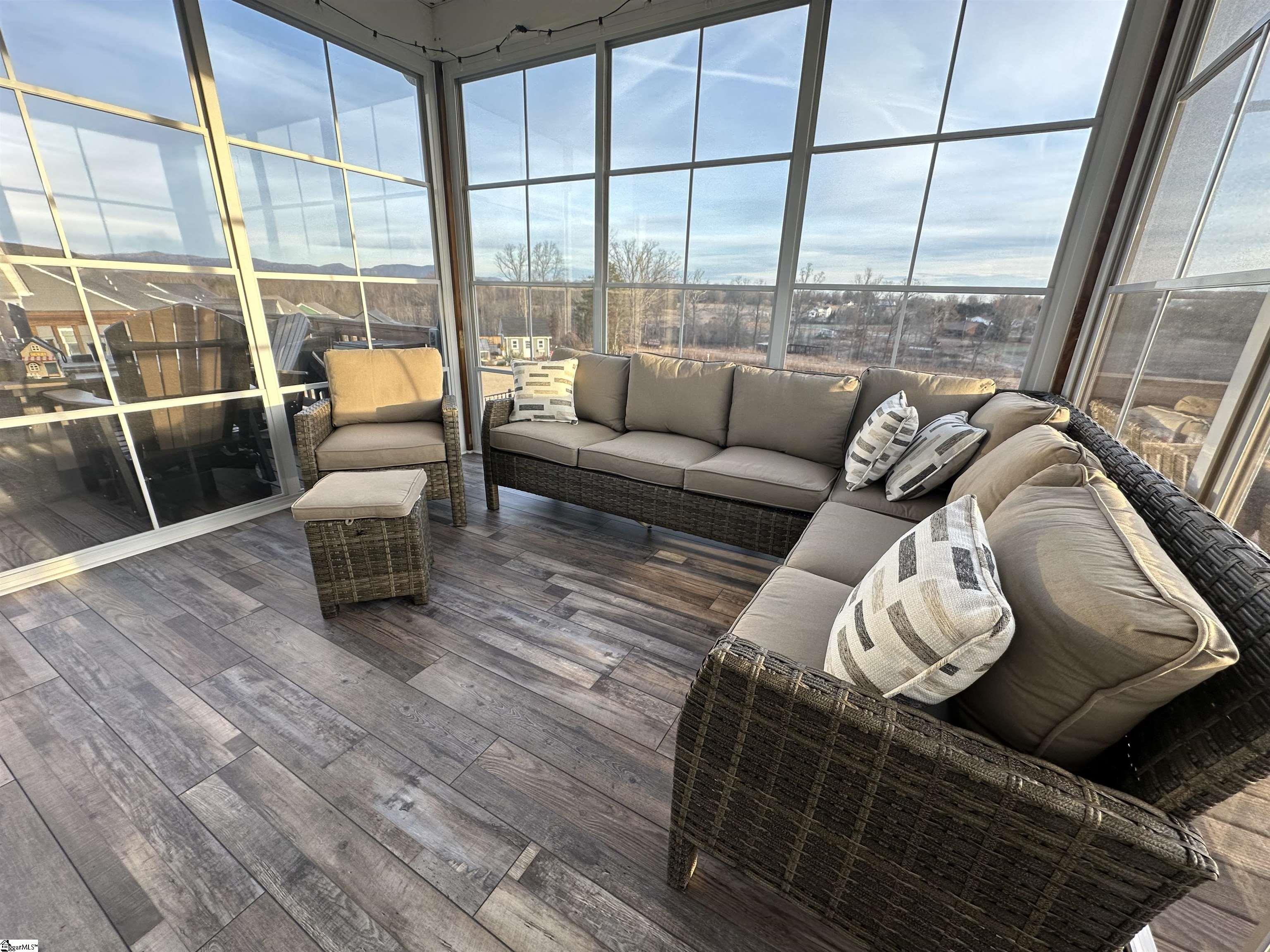 MLS #1557657 image #16