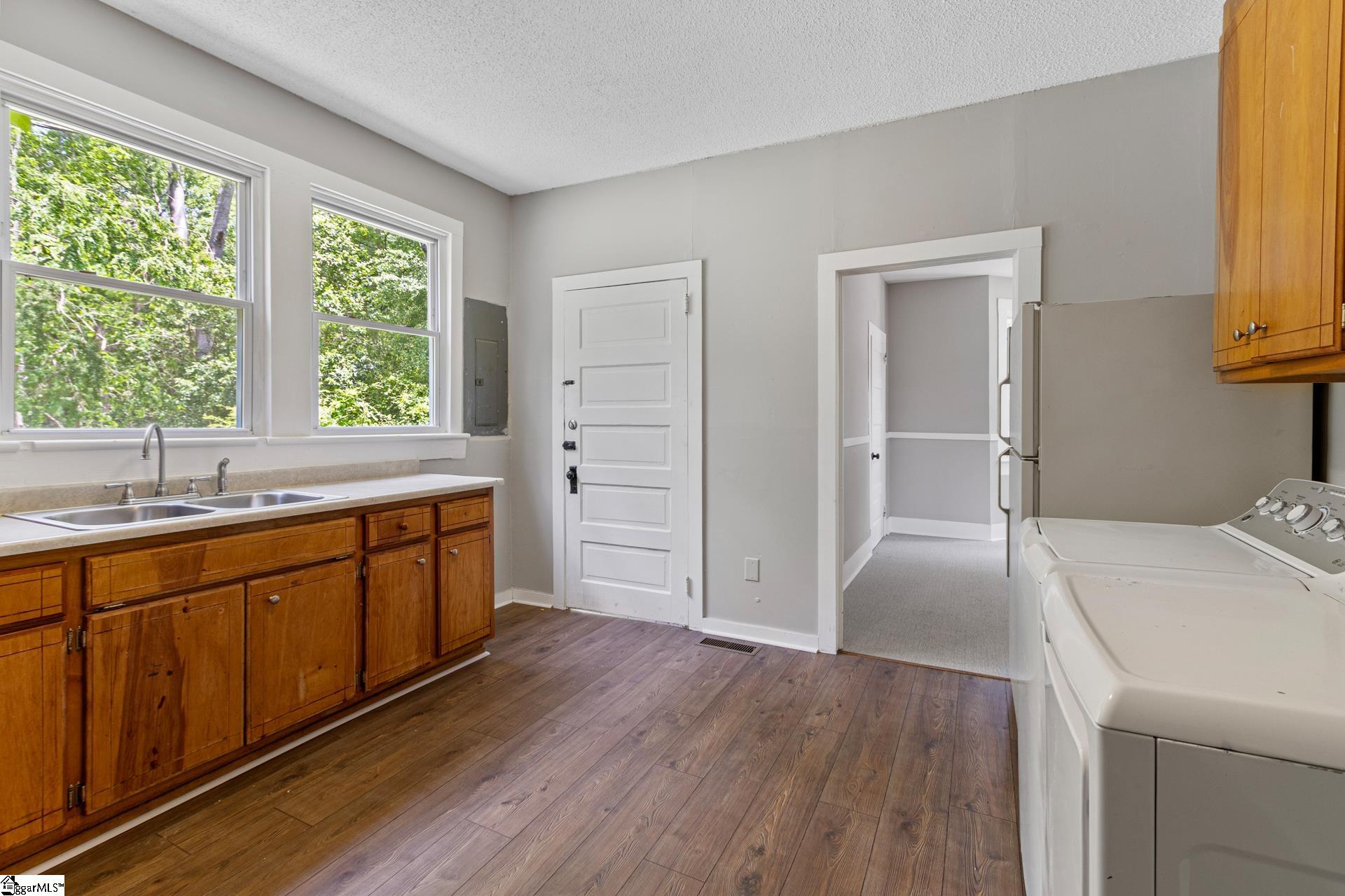 900 Milton, Joanna, South Carolina image 19