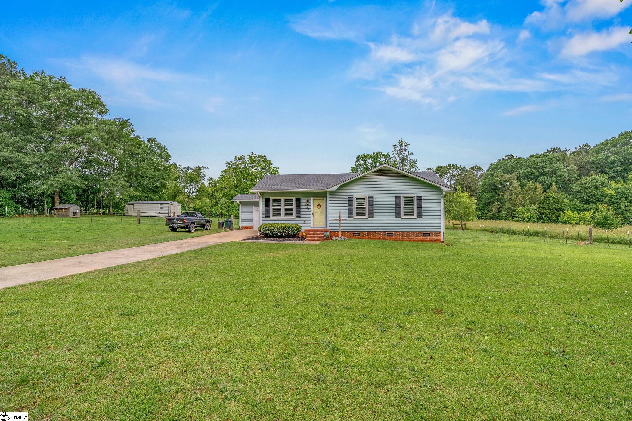 1011 Campbell, Belton, South Carolina image 2