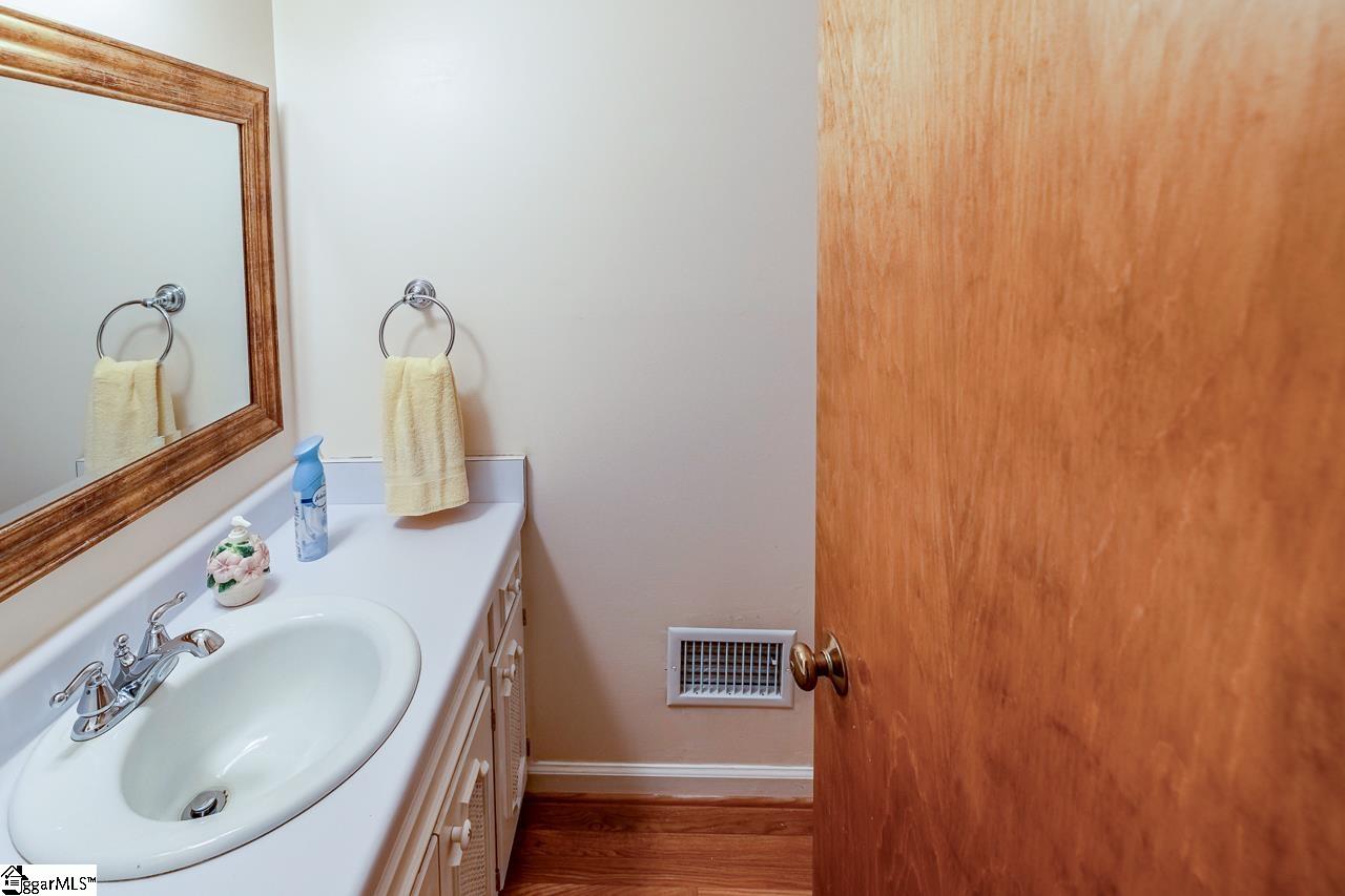 2 Meredith, Greenville, South Carolina image 22