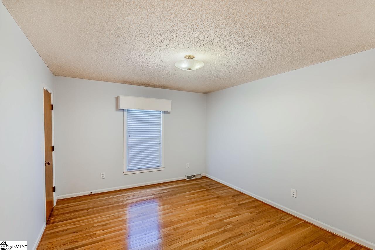 2 Meredith, Greenville, South Carolina image 23