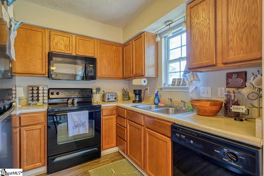 532 S Brown Beaver, Moore, South Carolina image 15