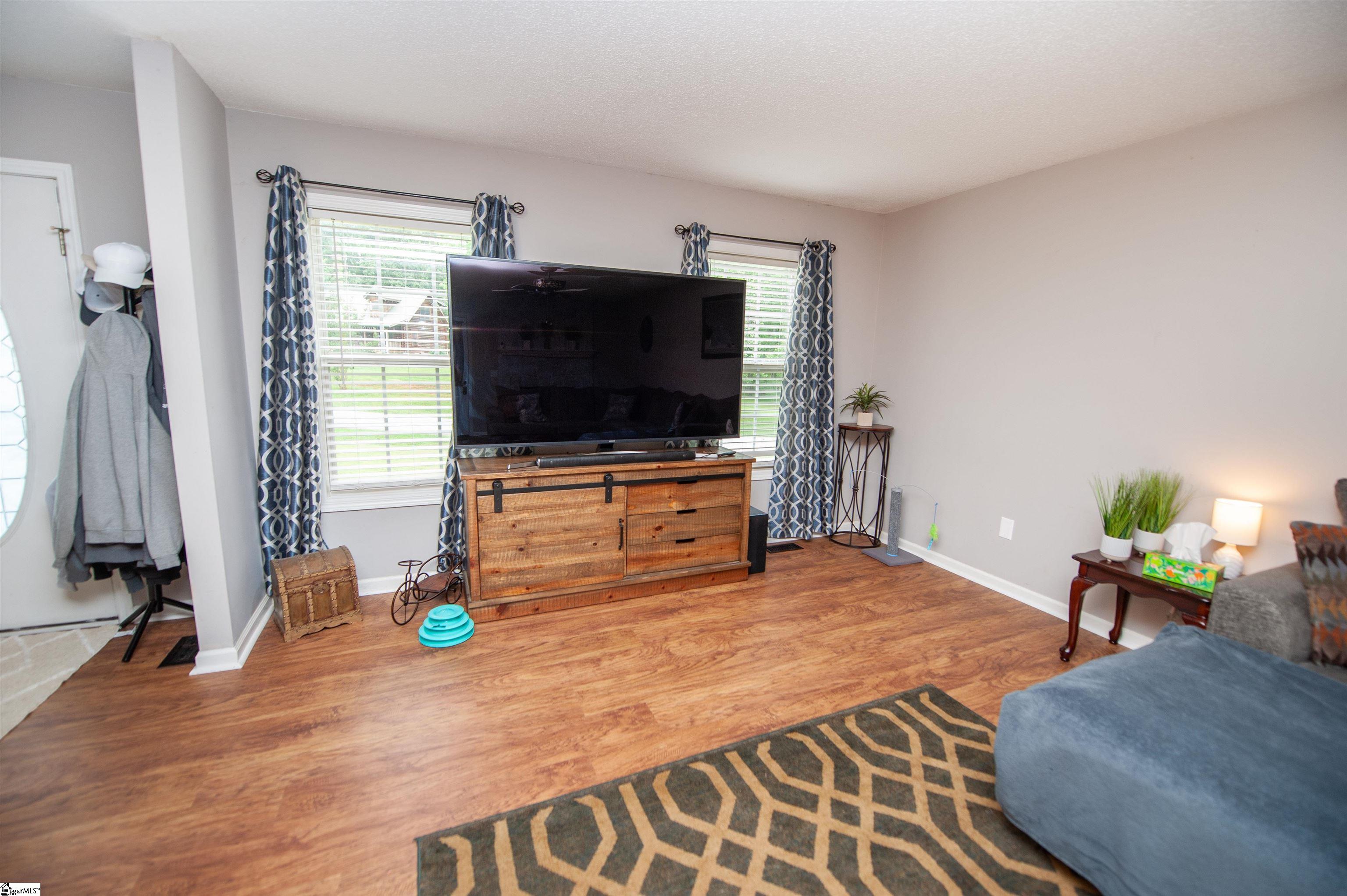 807 Jordan Creek, Inman, South Carolina image 3