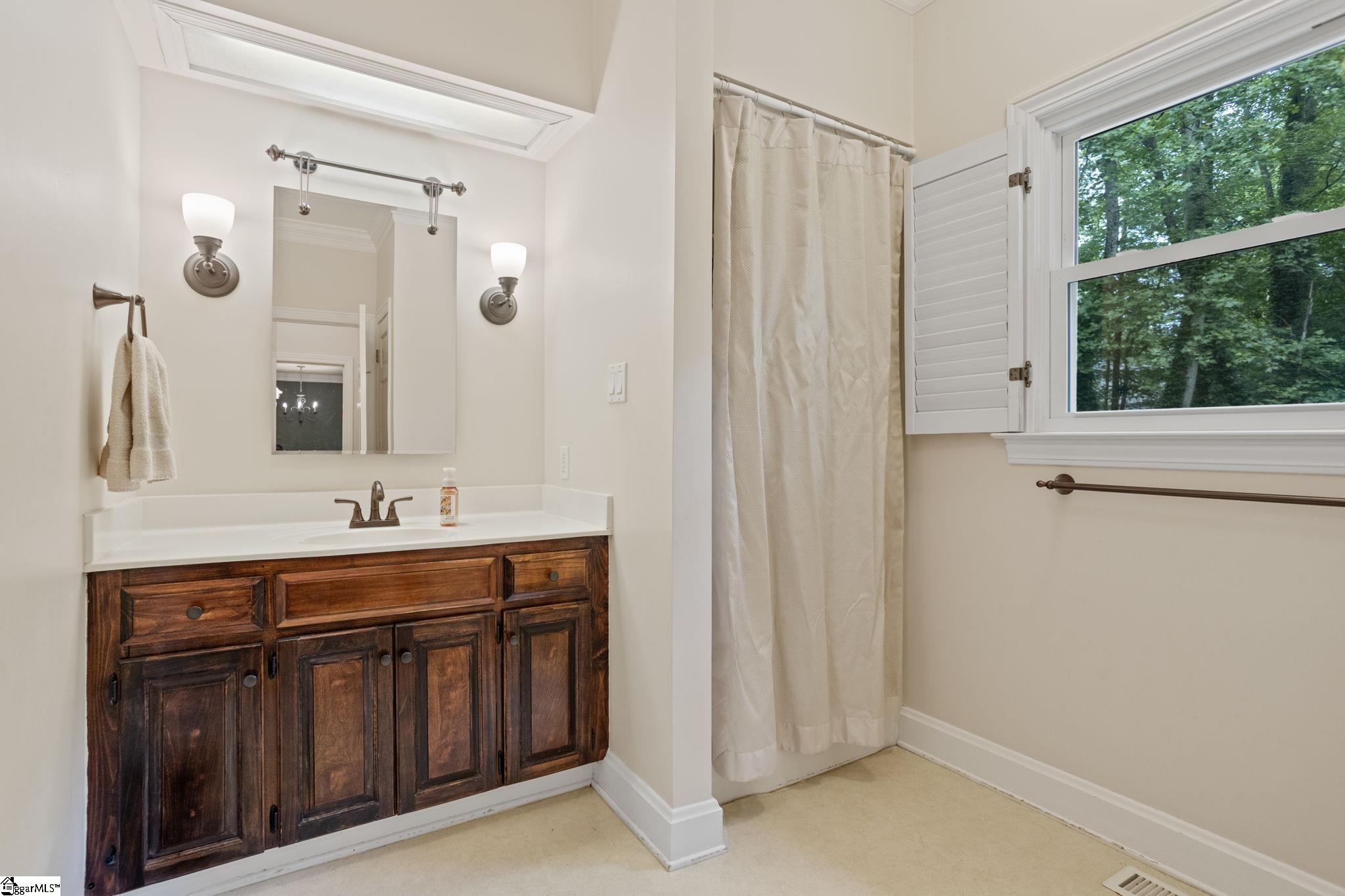 112 Silver Creek, Greer, South Carolina image 17
