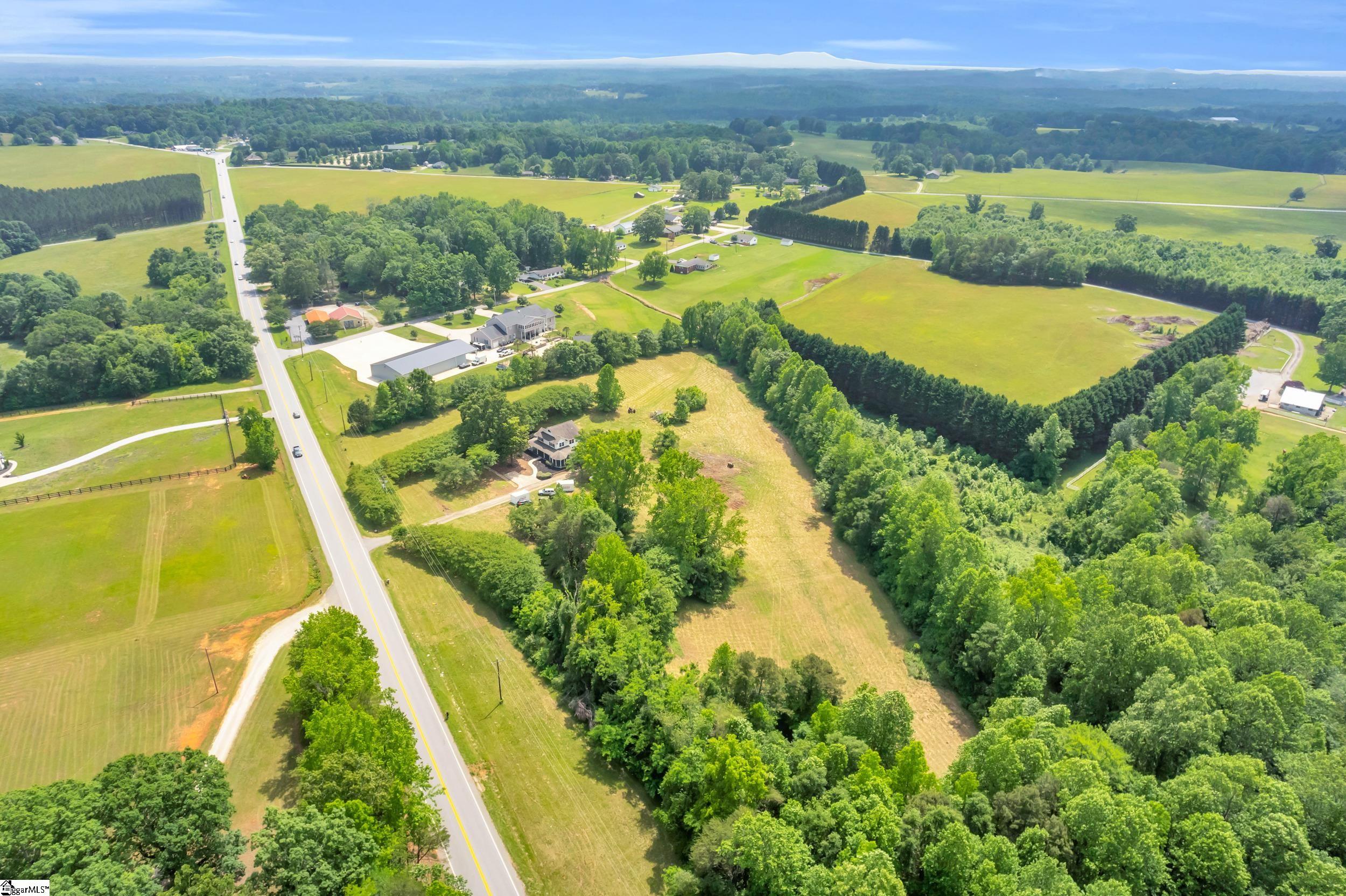 00 N 14, Landrum, South Carolina image 3