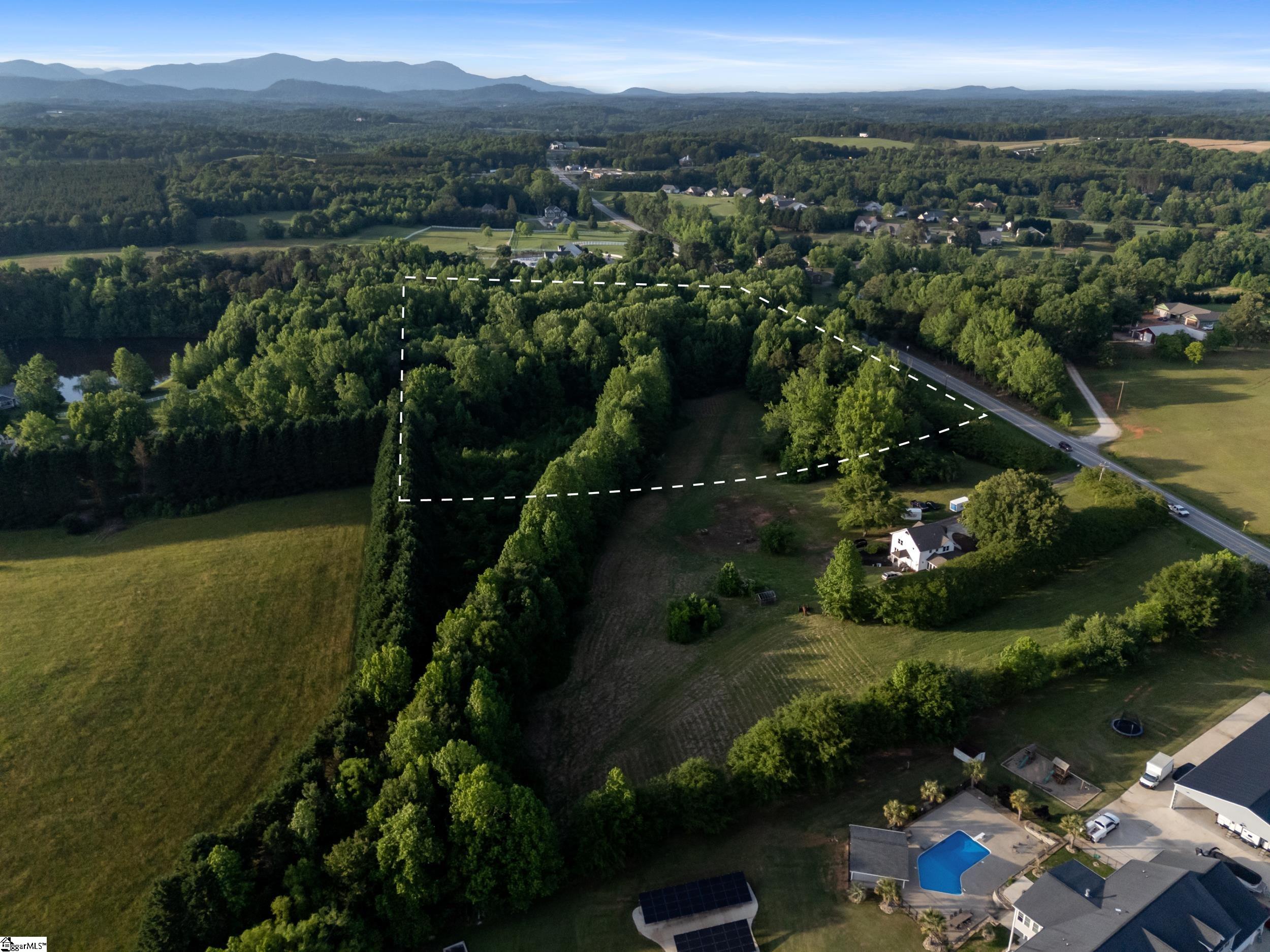 00 N 14, Landrum, South Carolina image 9