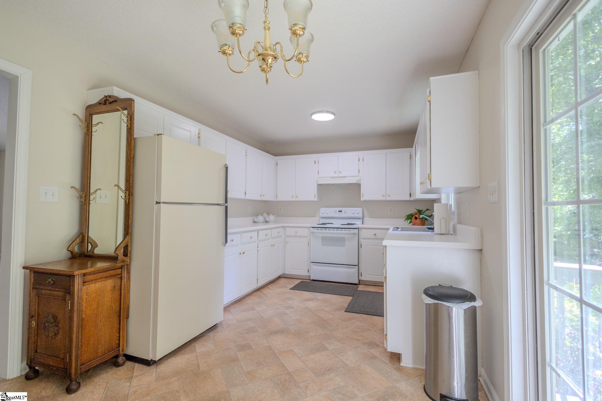 116 Oak Ridge, Greenwood, South Carolina image 4