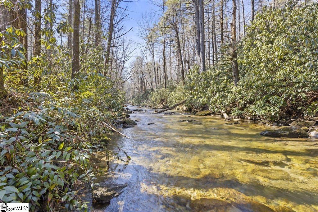 3772 Bear Paw Ridge, Zirconia, North Carolina image 2