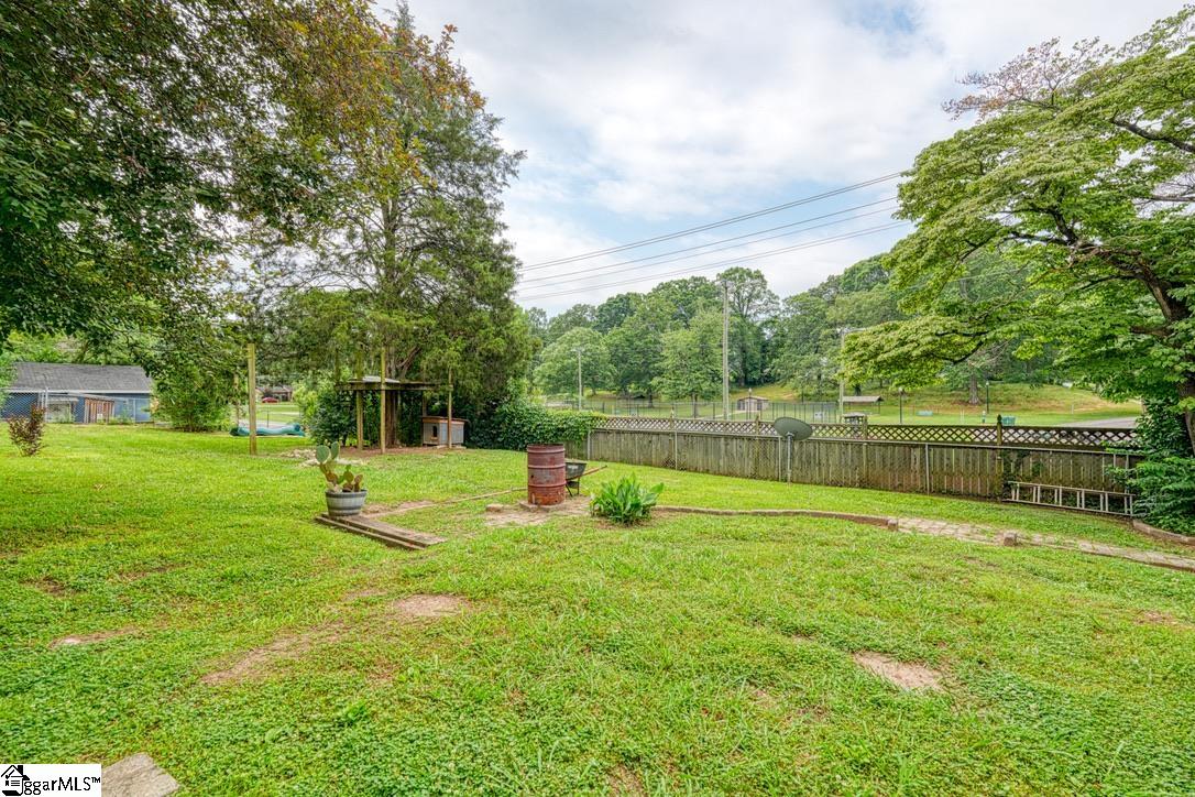 521 S Limestone, Gaffney, South Carolina image 39
