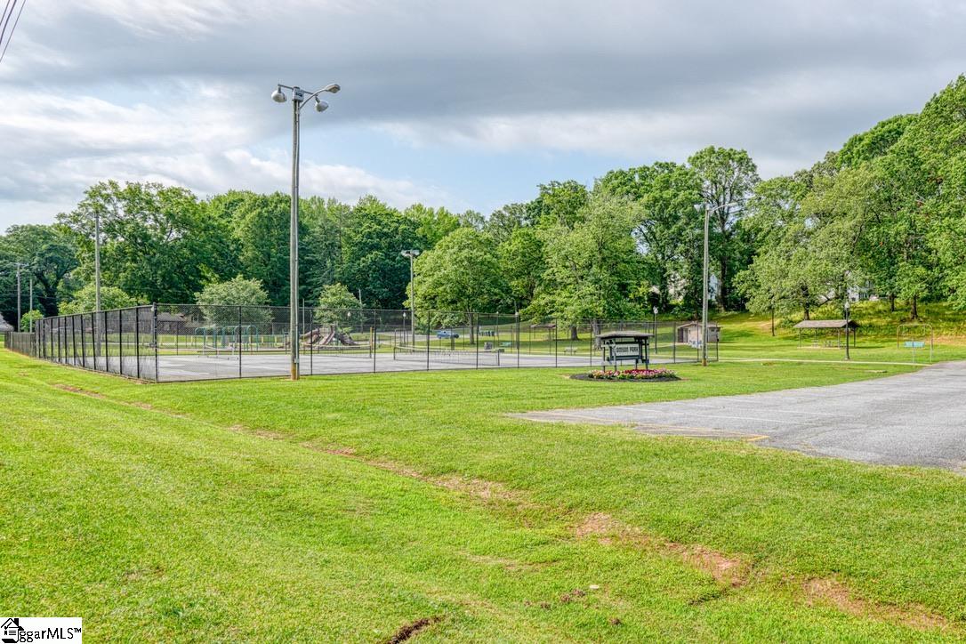 521 S Limestone, Gaffney, South Carolina image 46