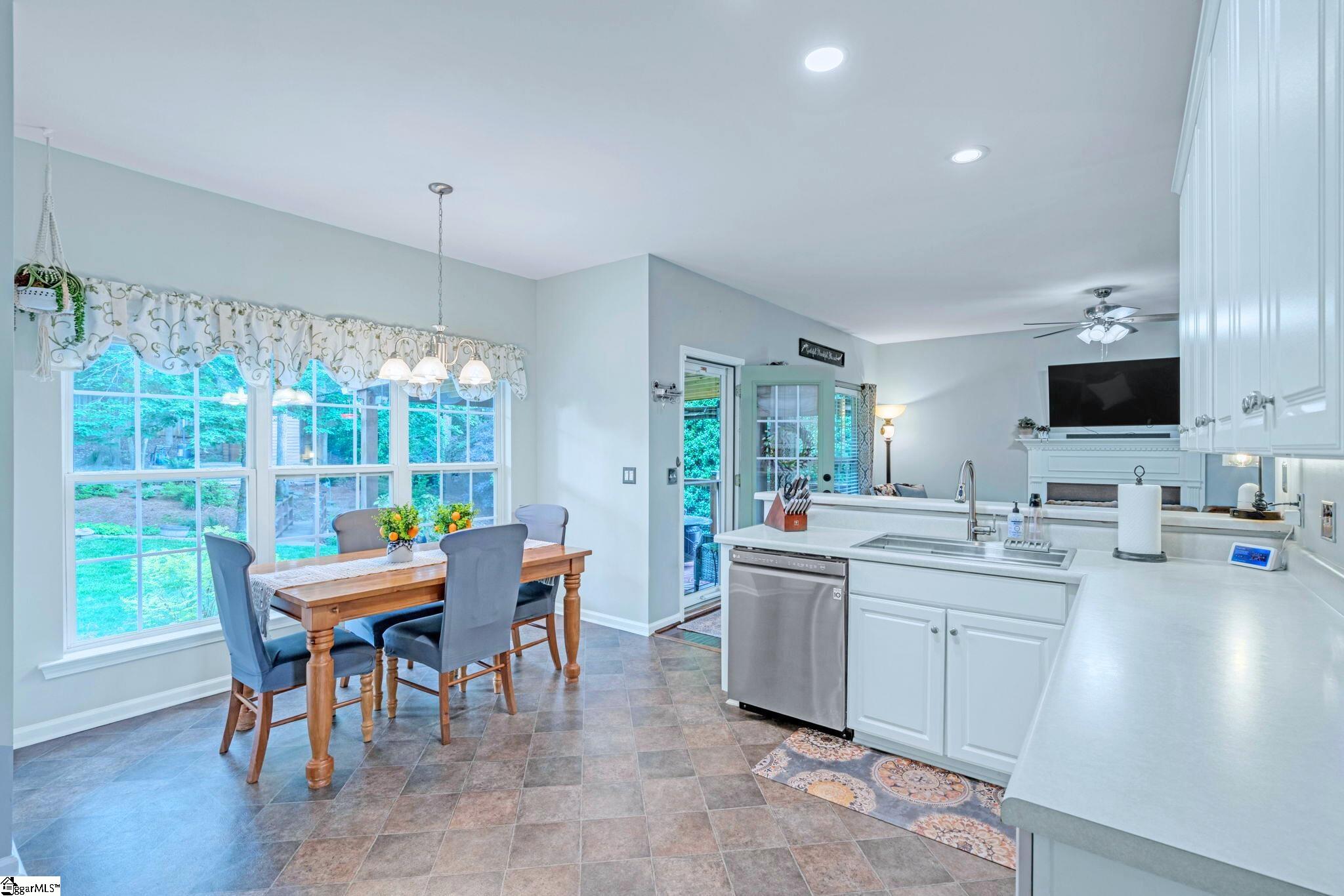 5 Catbriar, Simpsonville, South Carolina image 12